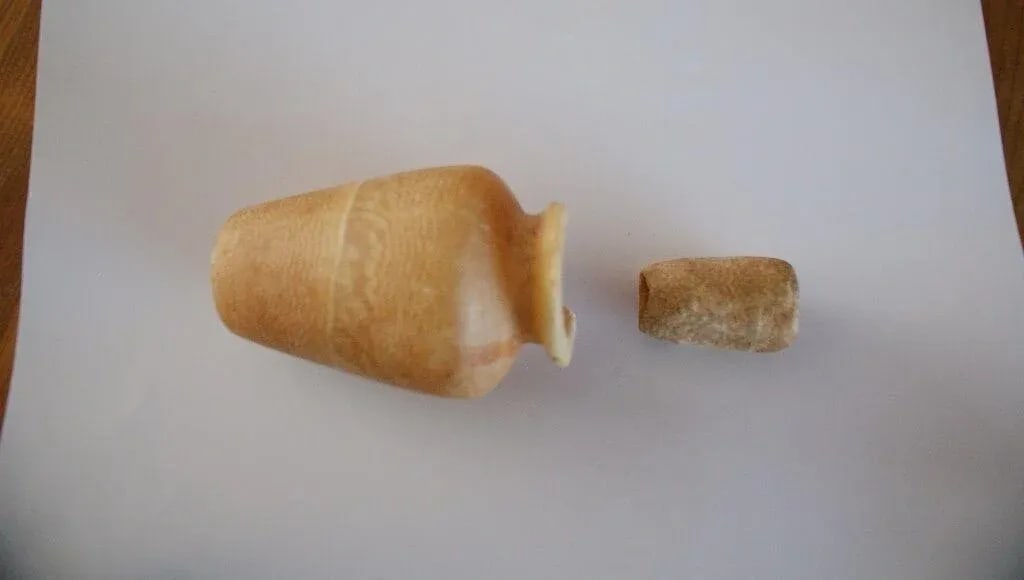 19th C Egyptian Revival Marble Flask in Beige Stone - 6