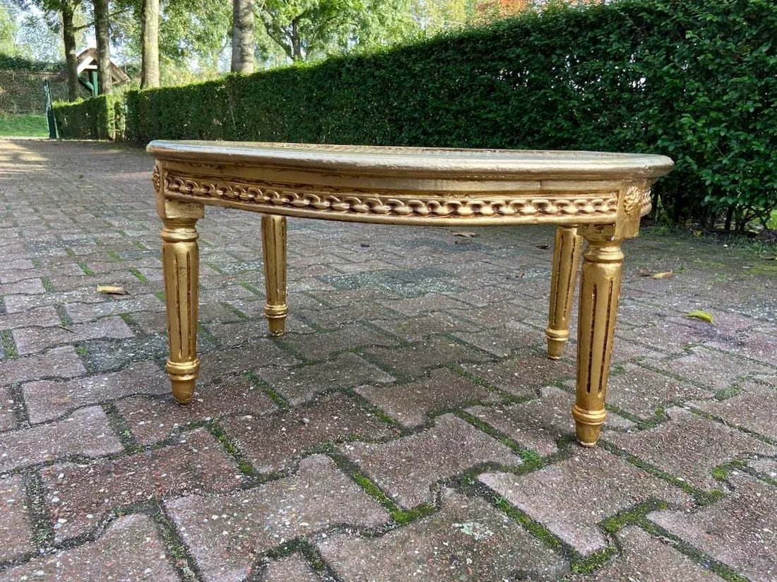 1950s French Louis XVI Gold Leaf Beech Cane Coffee Table - 7