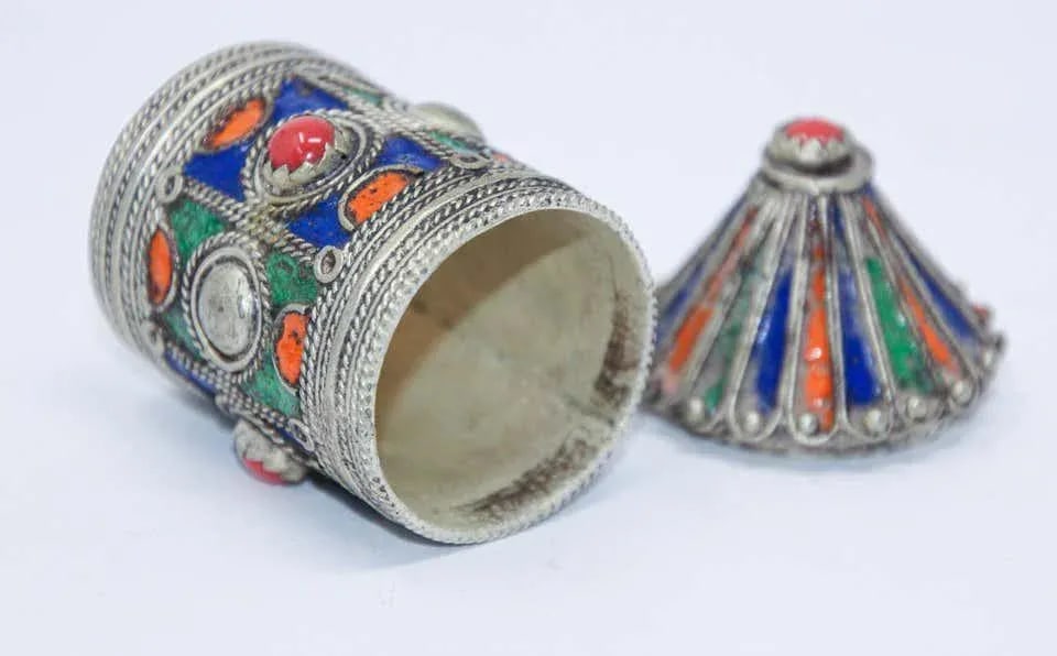 Antique Silver Enameled Kohl Container Box From Kabylie, Algeria - 11