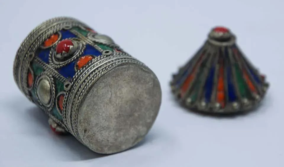 Antique Silver Enameled Kohl Container Box From Kabylie, Algeria - 12