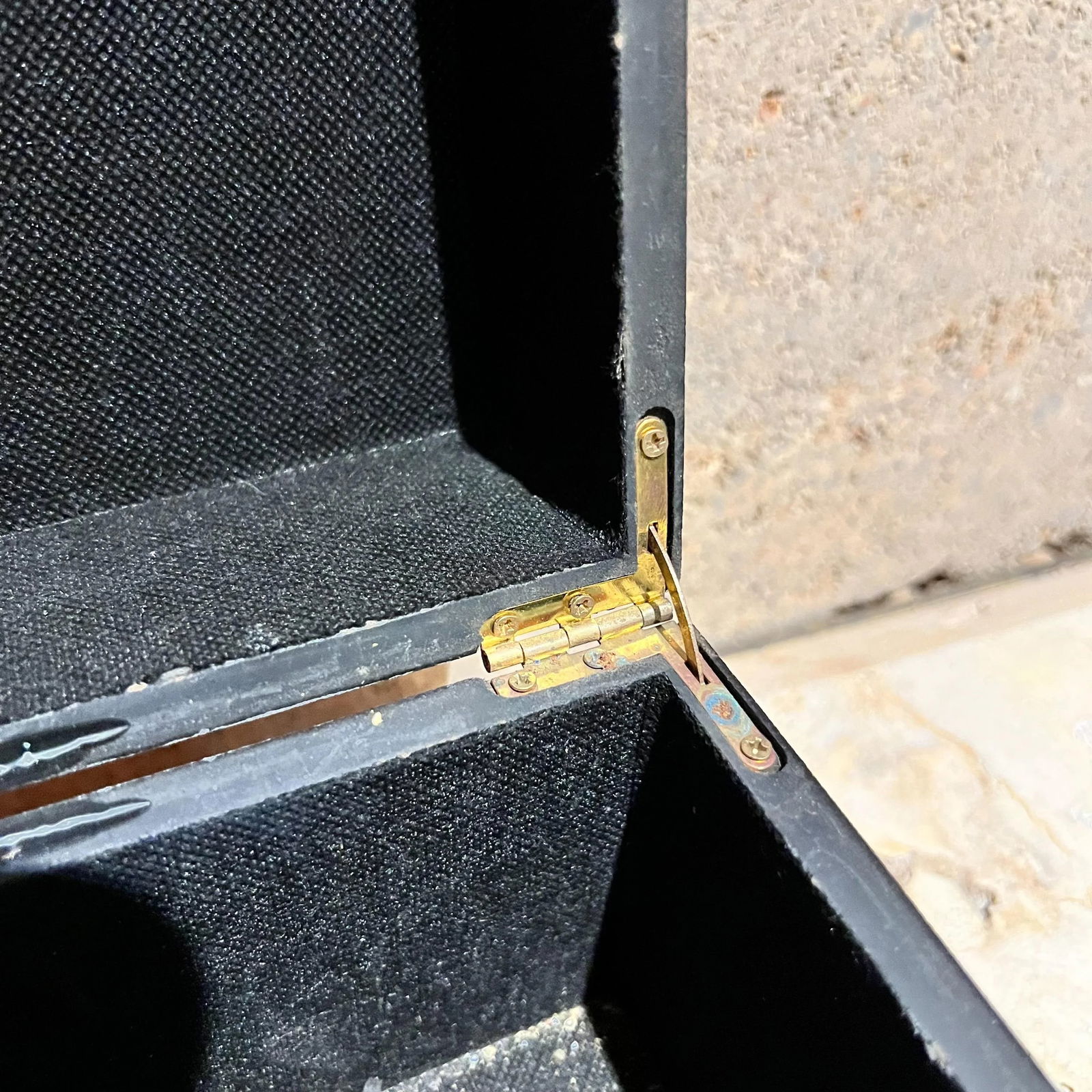 Vintage Orange Box Decorative Geometric Gold Accent: AMBIANIC presents Vintage hinged orange box geometric accent no signature or label. Not perfect, original paint has minor scuffs on finish. Structure is firm and solid. Opens and closes with ease.