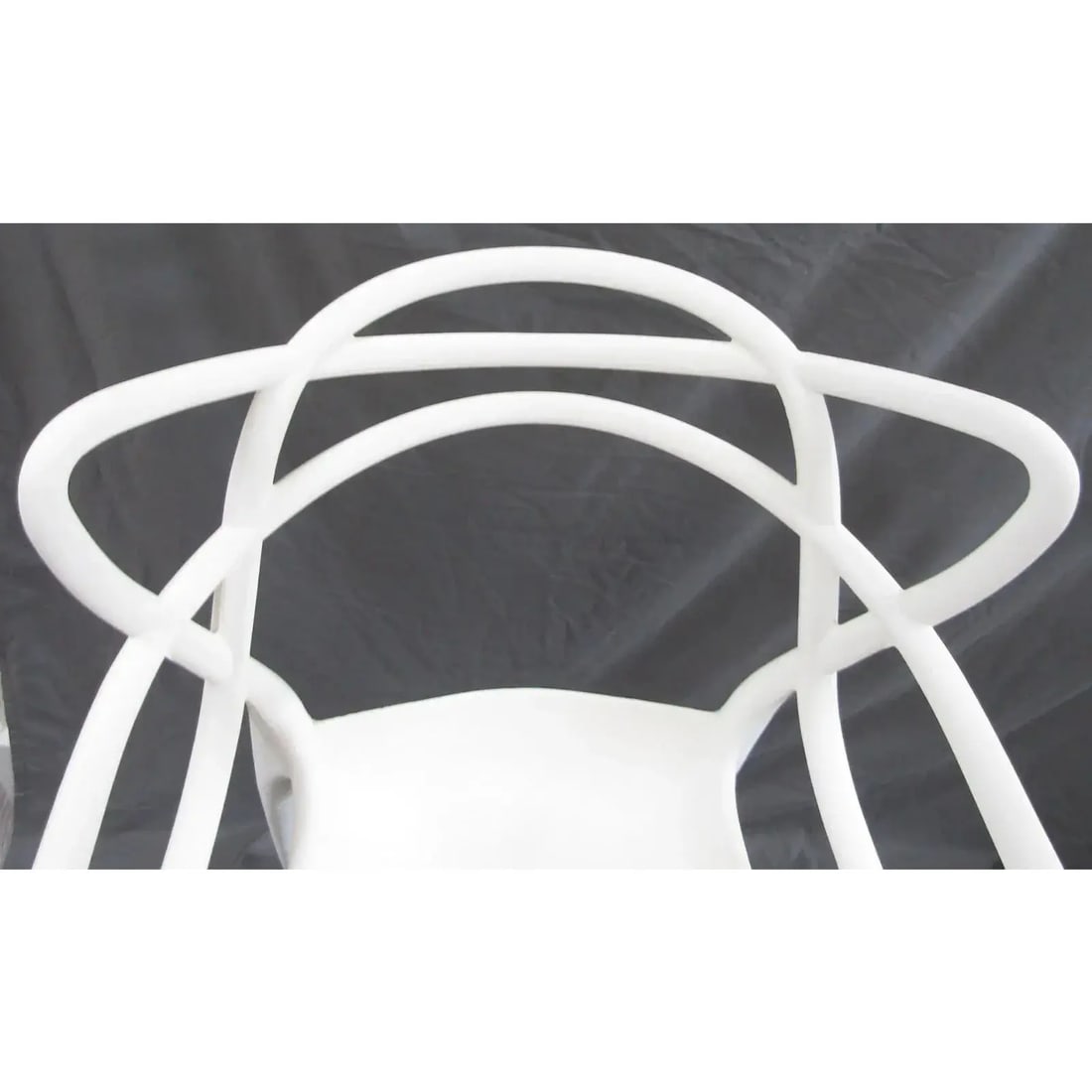 Mid-Century Modern White Technopolymer Chair Attributed to Philippe Starck for Kartell - 4