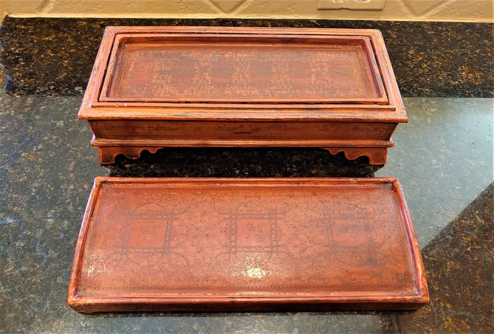 Antique Indonesian Wood Polychromed and Lacquered Box - 2