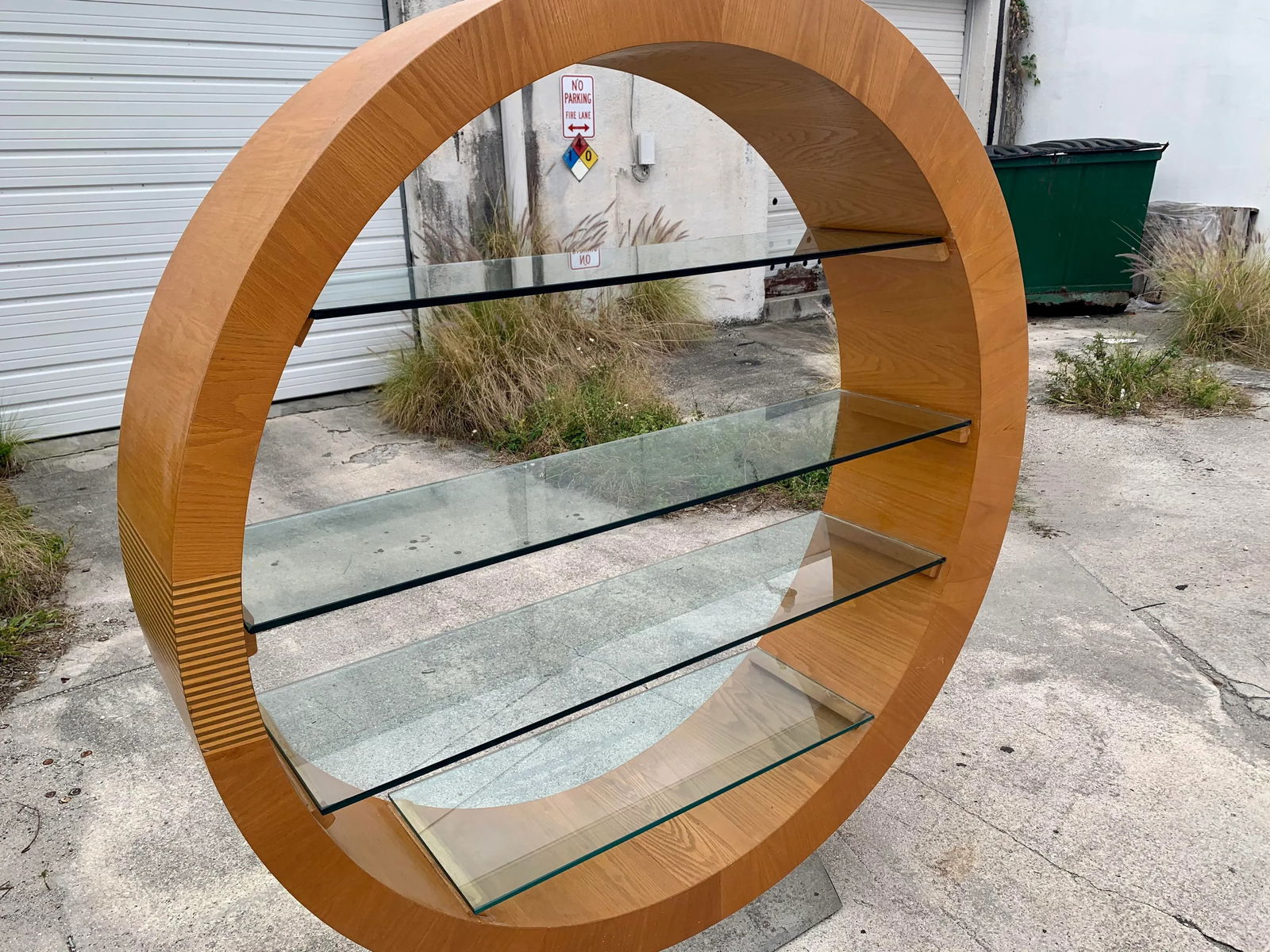 Mid Century Modern Oversized Circular Wooden Etagere Bookcase - 4