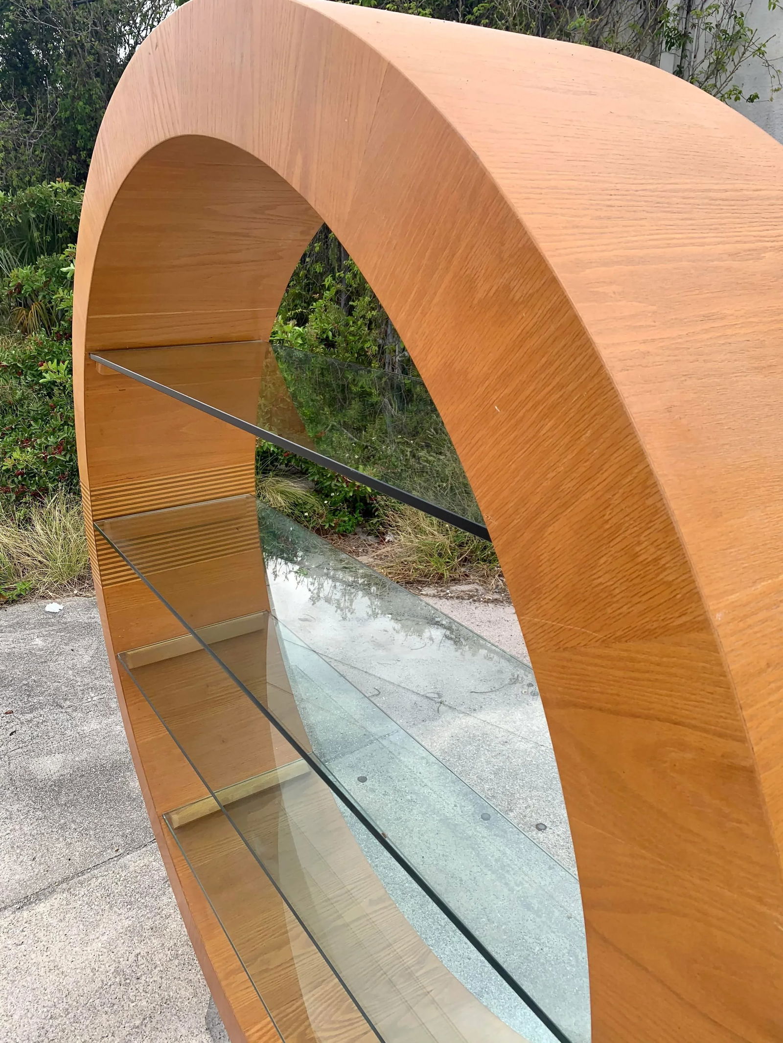 Mid Century Modern Oversized Circular Wooden Etagere Bookcase - 6