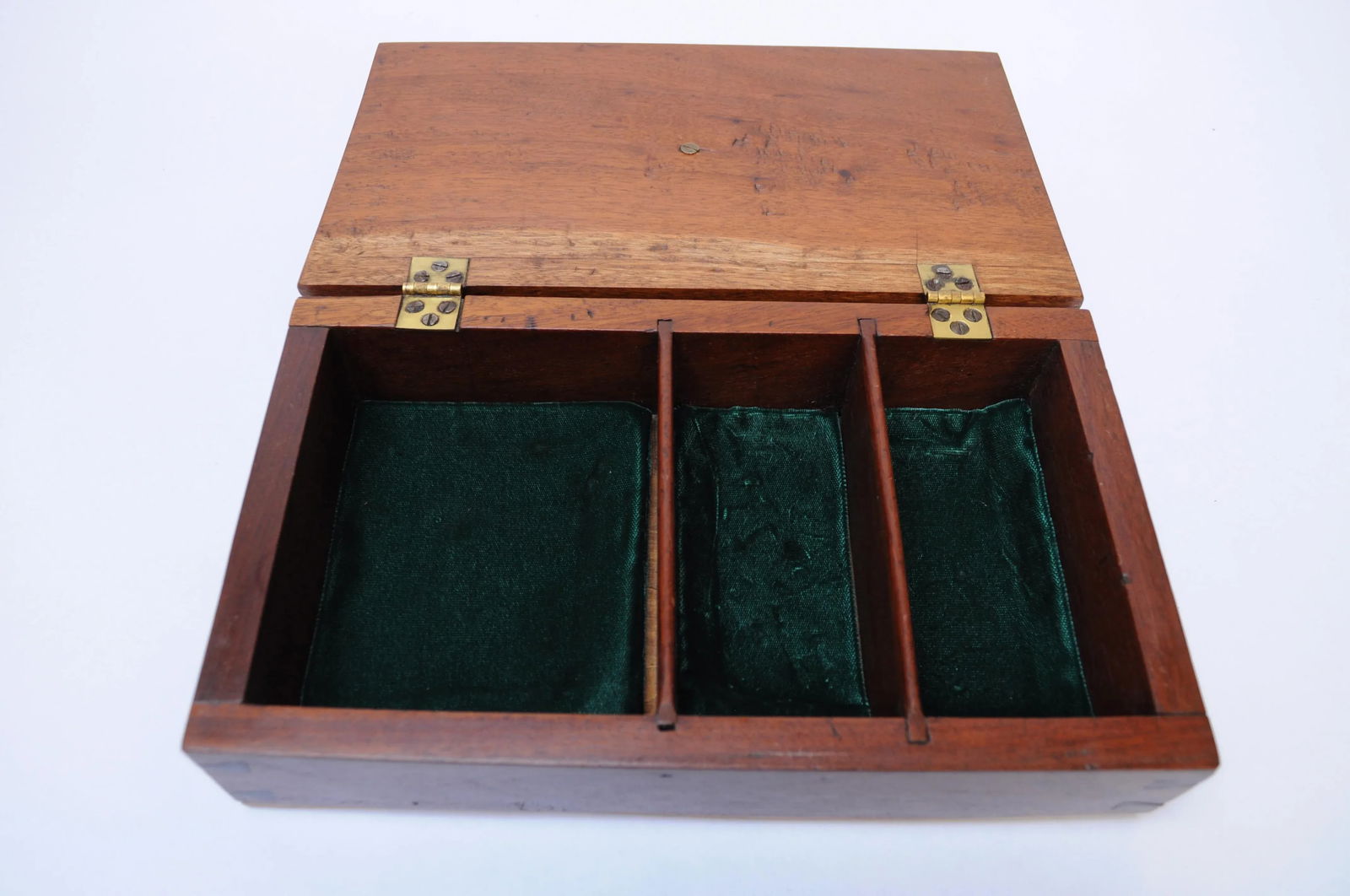 Late 19th Century Rosewood Jewelry Box / Keepsake Box With Flower Motif - 4