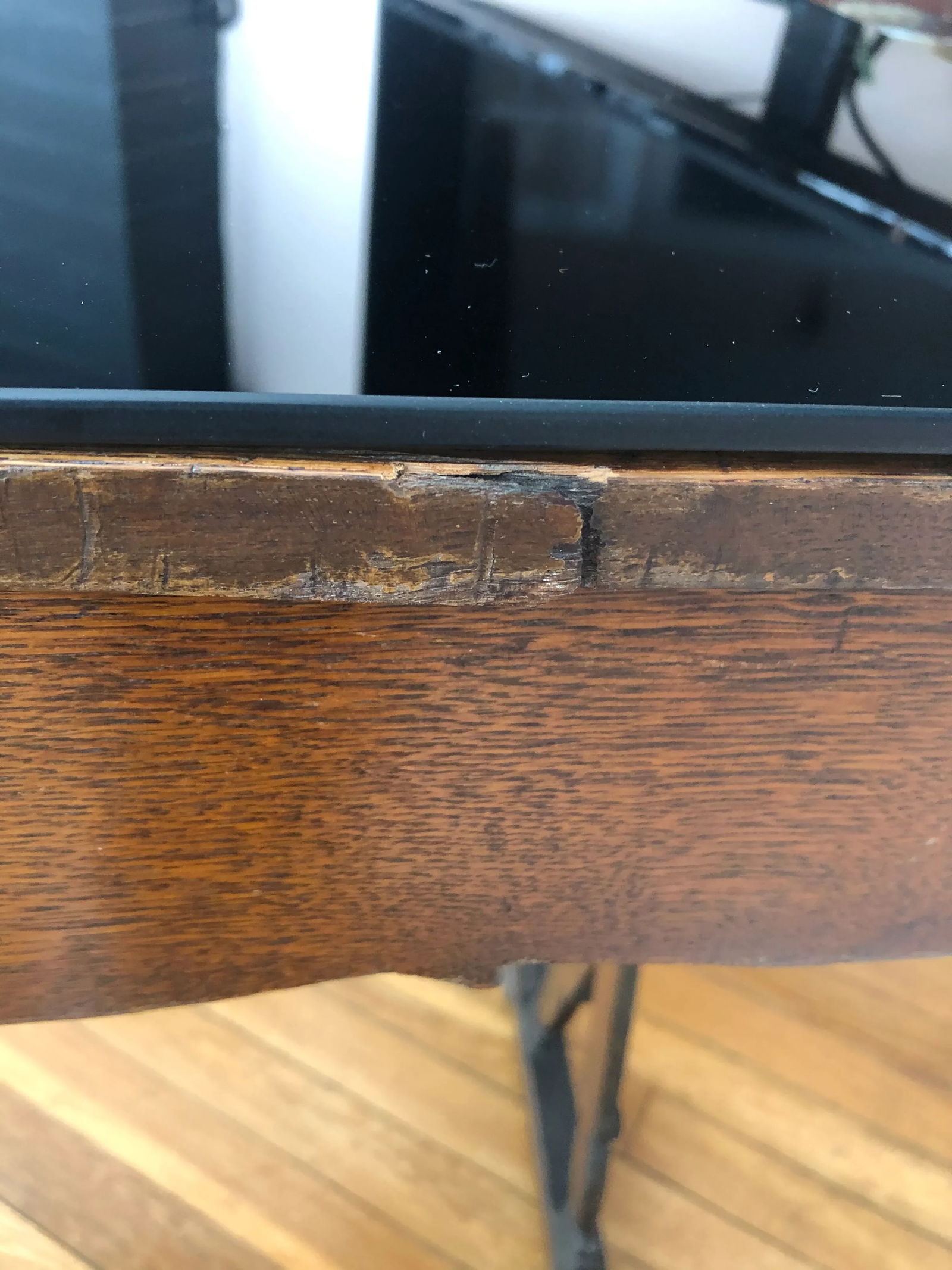 Antique English Carved Oak End Table With Crown and Black Glass Top - 10