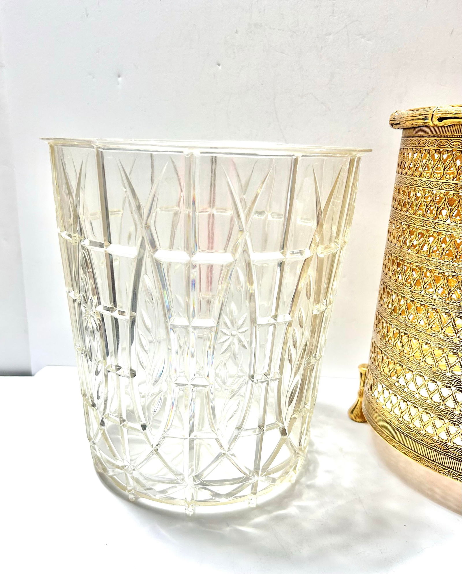 1950s Hollywood Regency Gold Metal Filigree & Bamboo Footed Wastebasket - 10