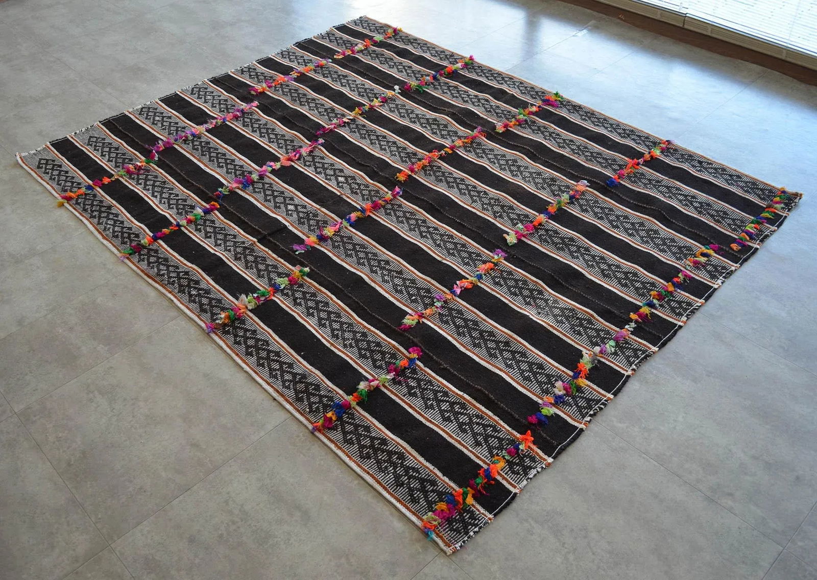 1970s Anatolian Rug Braided Hand Woven Kilim Minimal Rug - 5'7" X 7'2" - 2