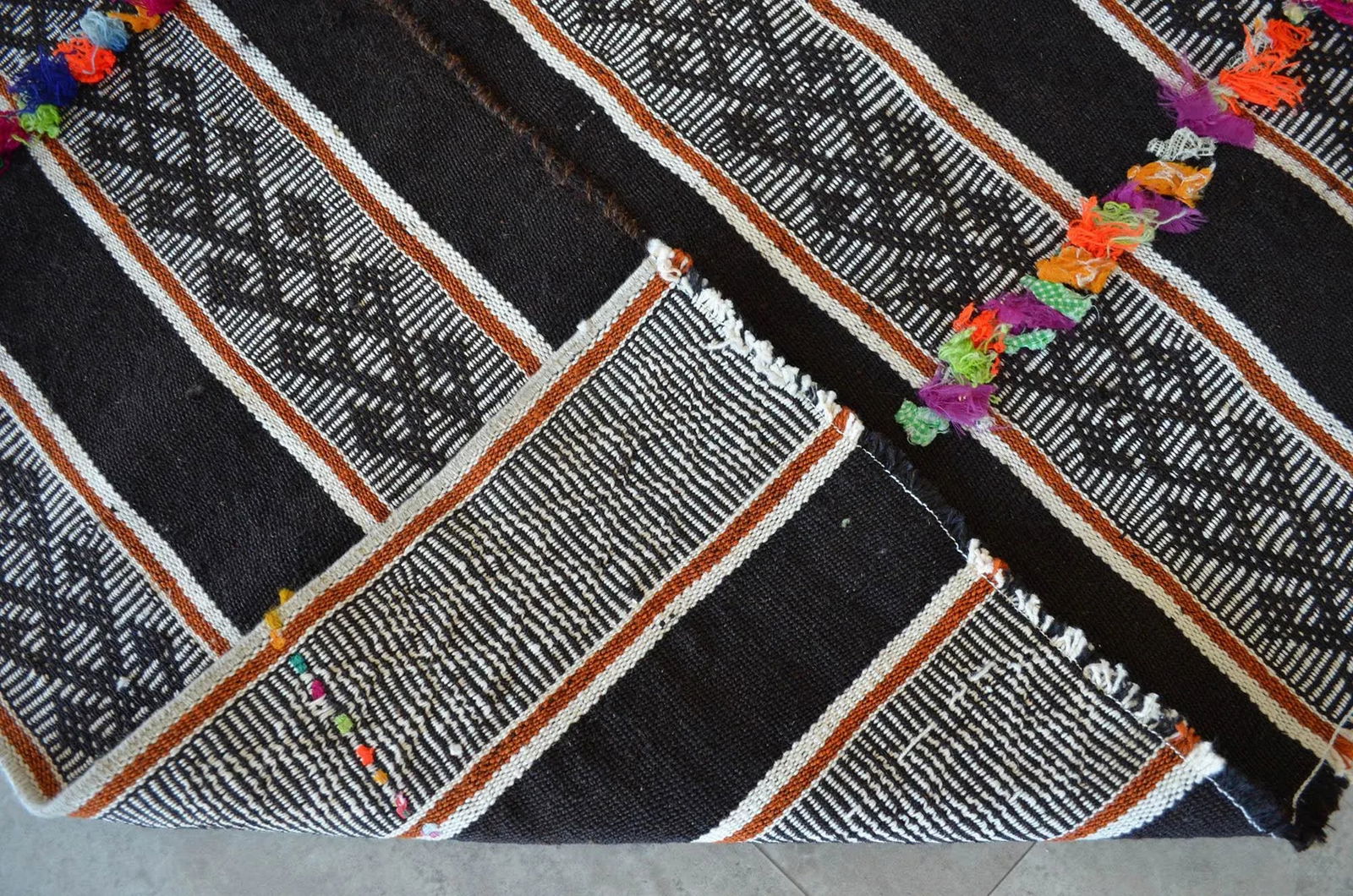 1970s Anatolian Rug Braided Hand Woven Kilim Minimal Rug - 5'7" X 7'2" - 8