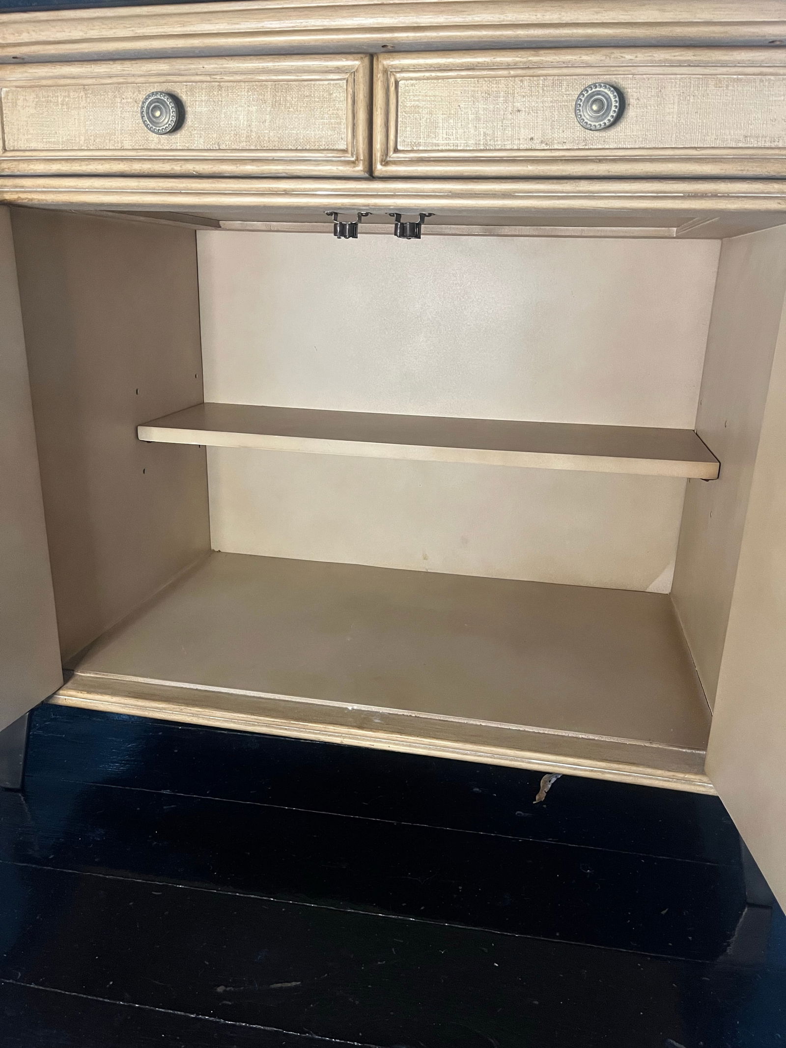 Hollywood Regency Palm-Form Coastal Cabinet With Hand-Painted Finish - 6