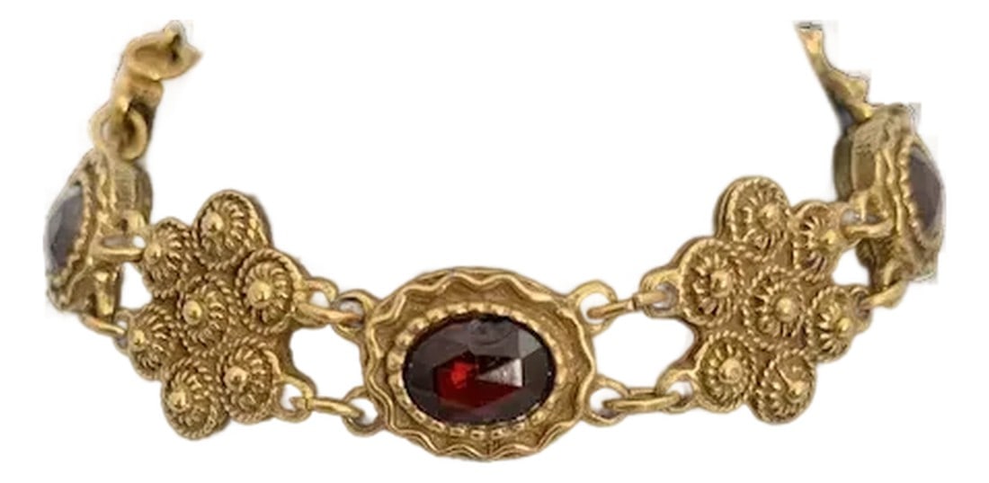 Early 20th Century Bohemian Garnet Bracelet (1 of 12)