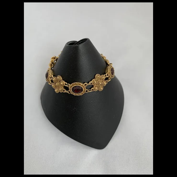 Early 20th Century Bohemian Garnet Bracelet - 6
