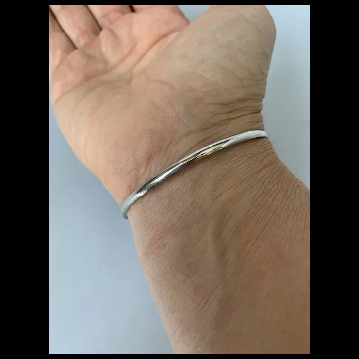 Late 20th Century Sterling and Larimar Hook Bangle - 9