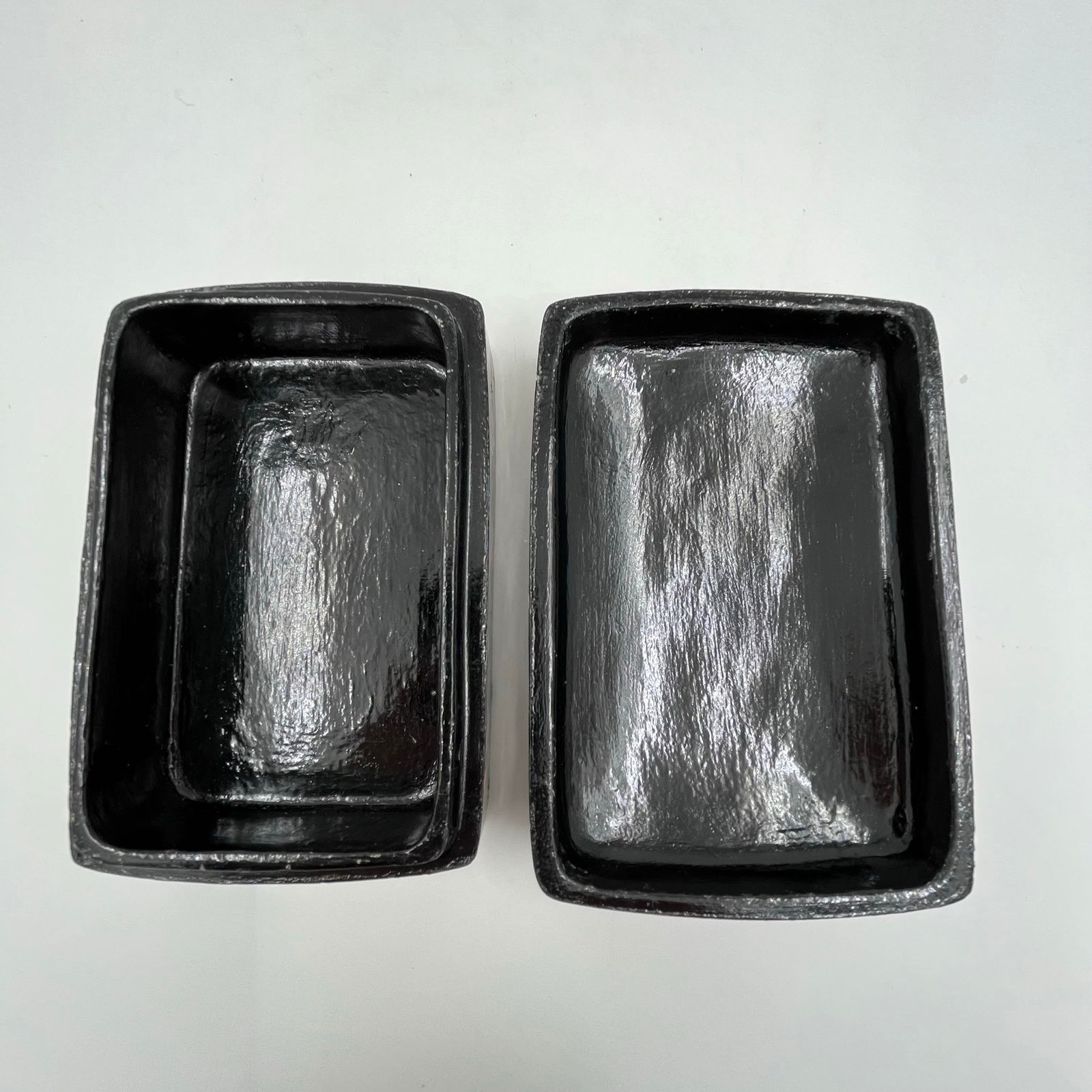 Vintage Chinoiserie Paper Mache Black Lacquer Hand Painted Box With Lid - 10