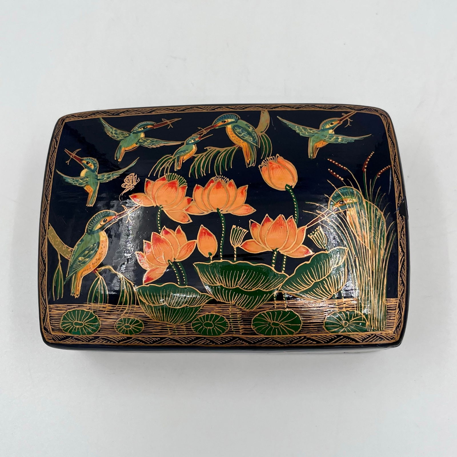 Vintage Chinoiserie Paper Mache Black Lacquer Hand Painted Box With Lid - 3