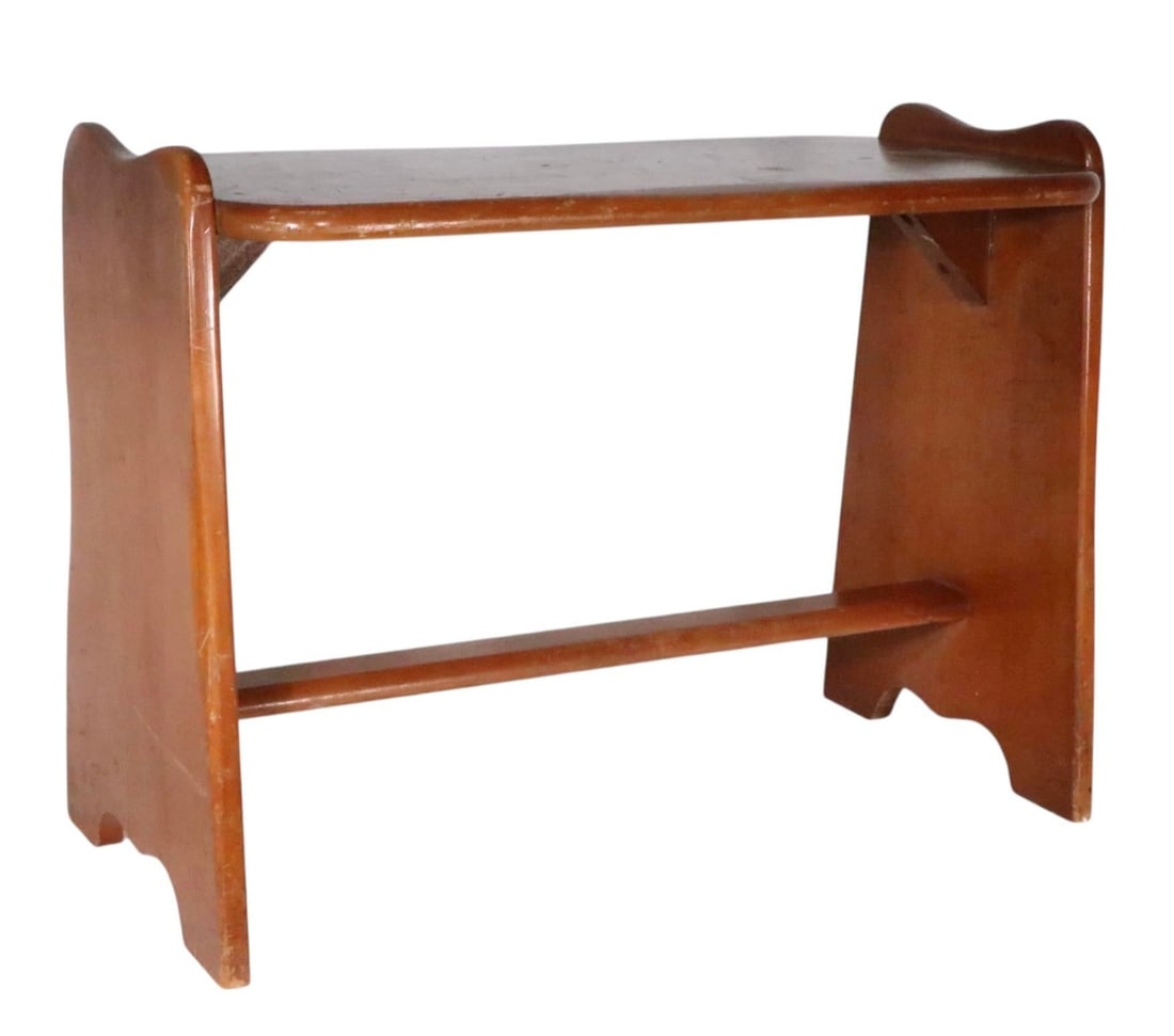 Mid 20th Century Colonial Revival Rustic Farmhouse Maple Bench Made in Vermont - 6