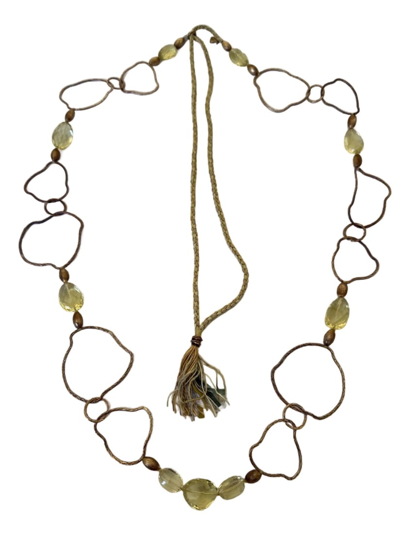 Lemon Quartz & Brass Pendant Necklace: Pera Jewelry Lemon Quartz & Bronze Necklace Handcrafted by Pera Jewelry (Colombia), this statement necklace features faceted lemon quartz gemstones paired with bronze-tone beads and hand-braided silk