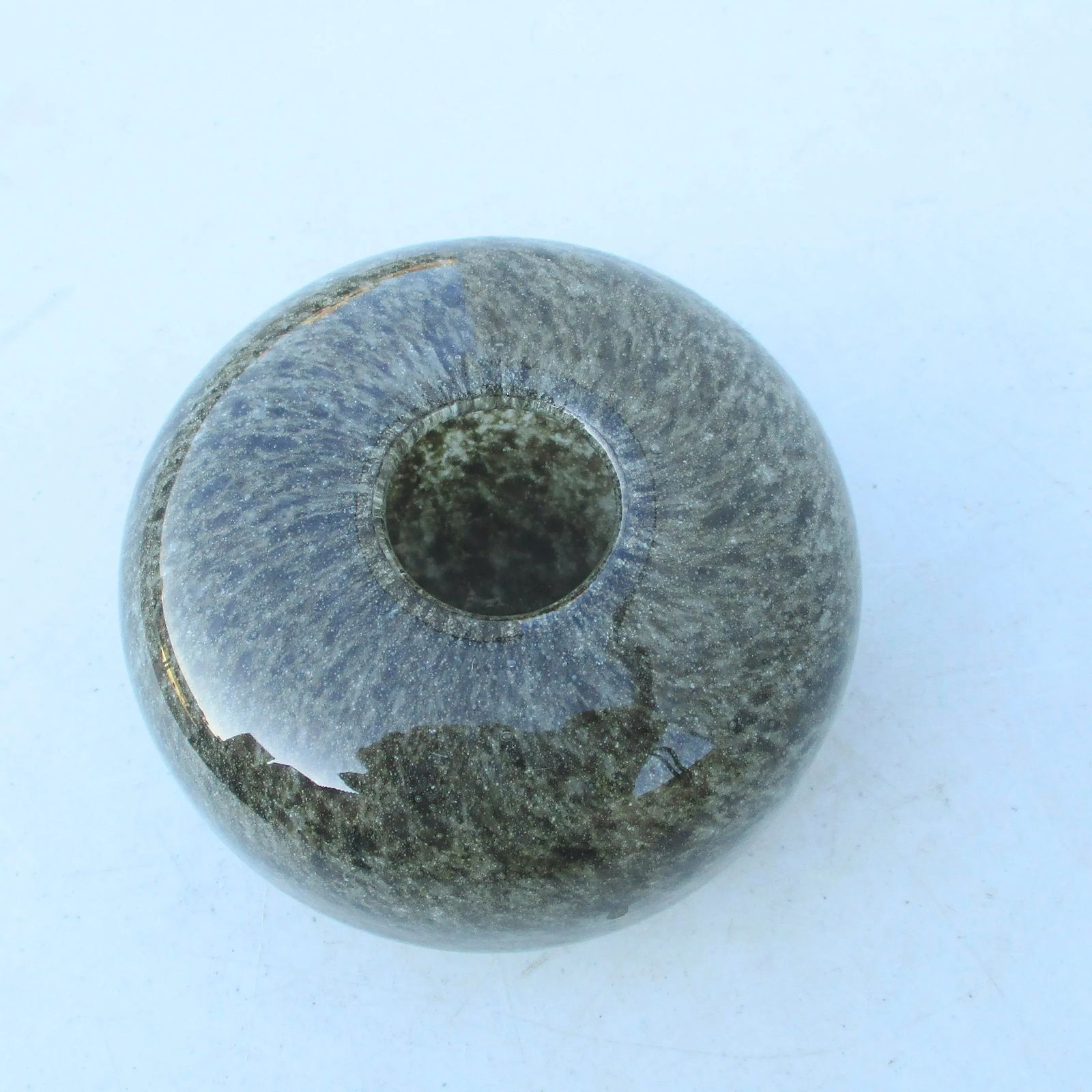 Art Glass Pebble Vase - 4