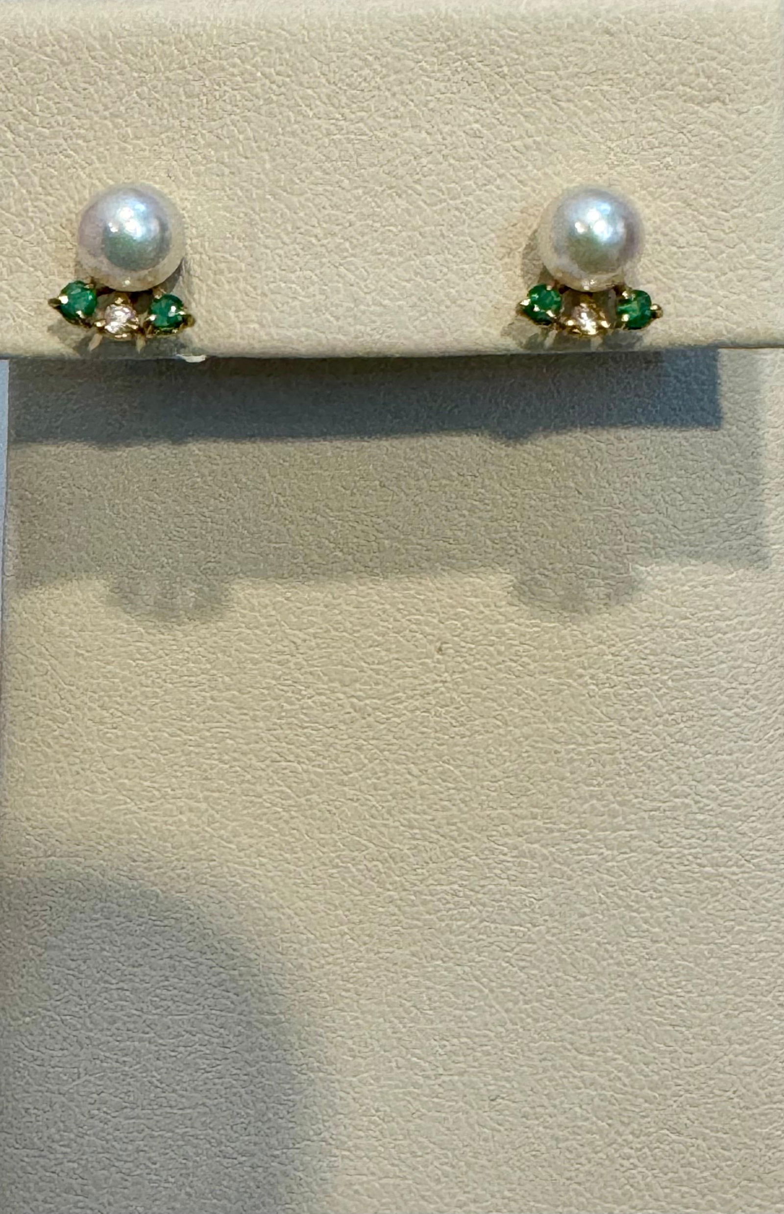 Akoya Pearl Stud Earring with Tiny Diamond & Emerald in 18 Karat Yellow Gold - 17