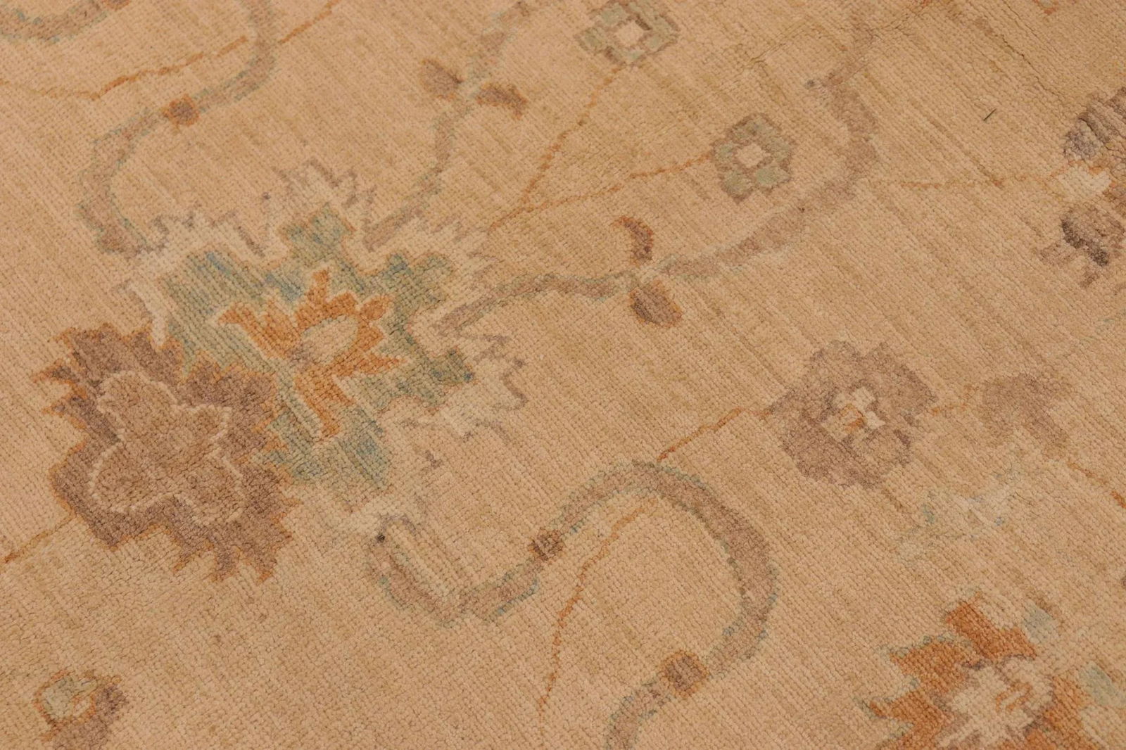 1990s Bohemian Sun Faded Tan/Brown Hand Knotted Wool Rug - 5