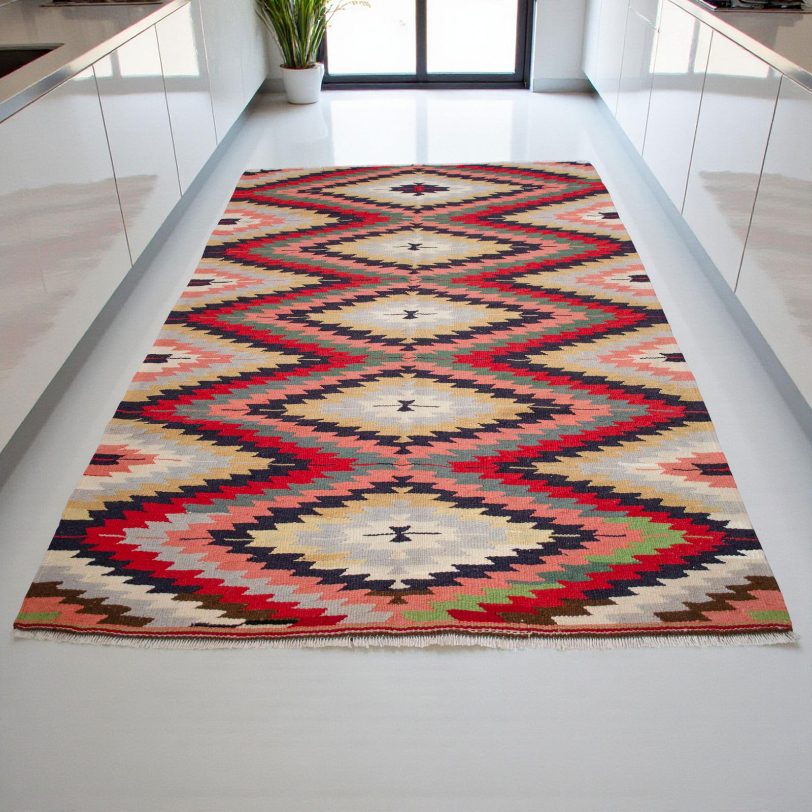 Vintage 5x8 Ft Turkish Rug Kilim – Tribal Living Room Decor Bohemian Style Rug - 2