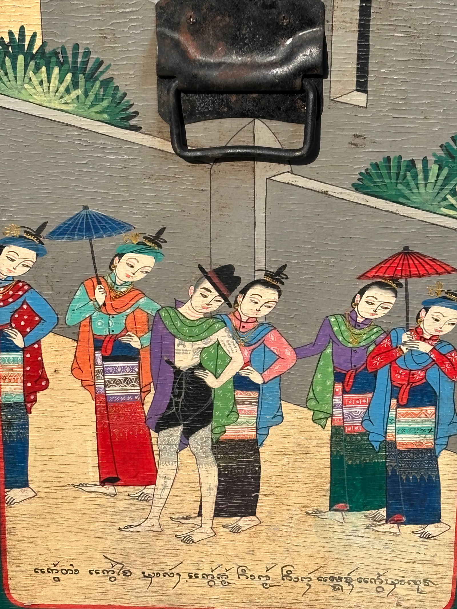 Late 19th / Early 20th Century Thai Travel Trunk - Octagonal, Original, Artisan Paint and Constructi - 10