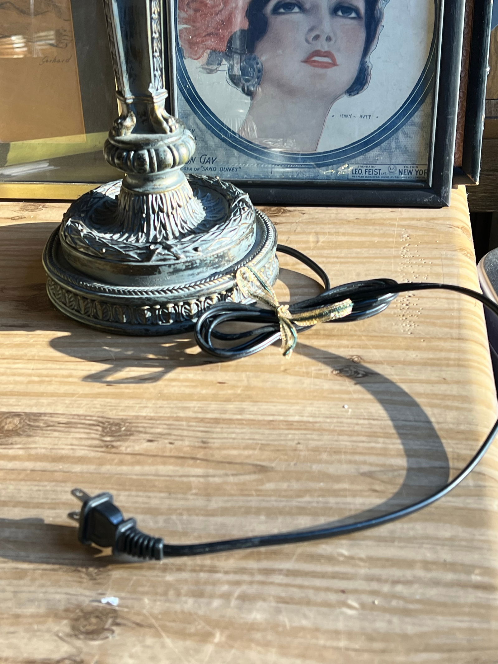 1970s Modern Metal Lamp With Ram Head Details, Lampshade Included - 5