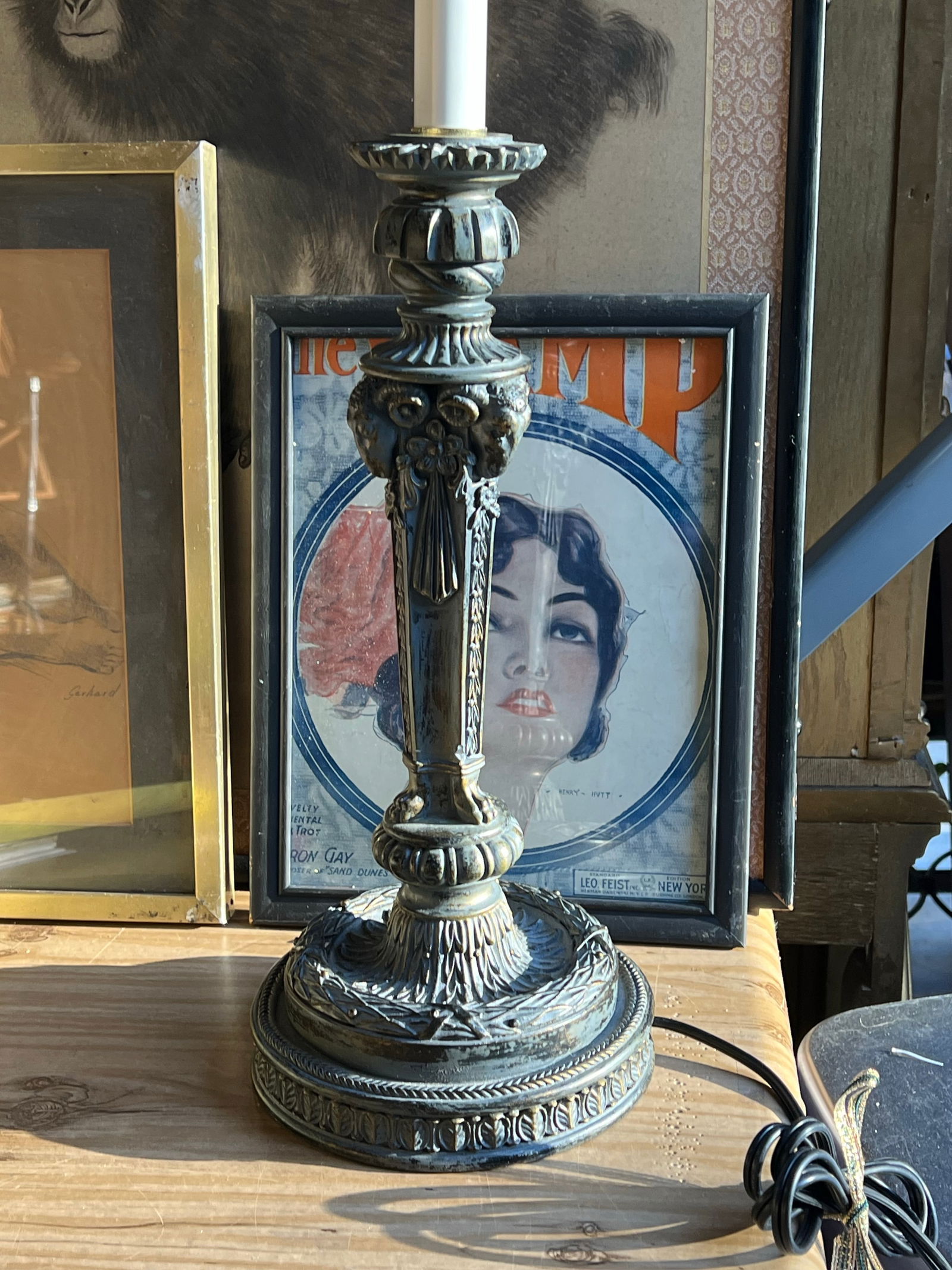 1970s Modern Metal Lamp With Ram Head Details, Lampshade Included - 6