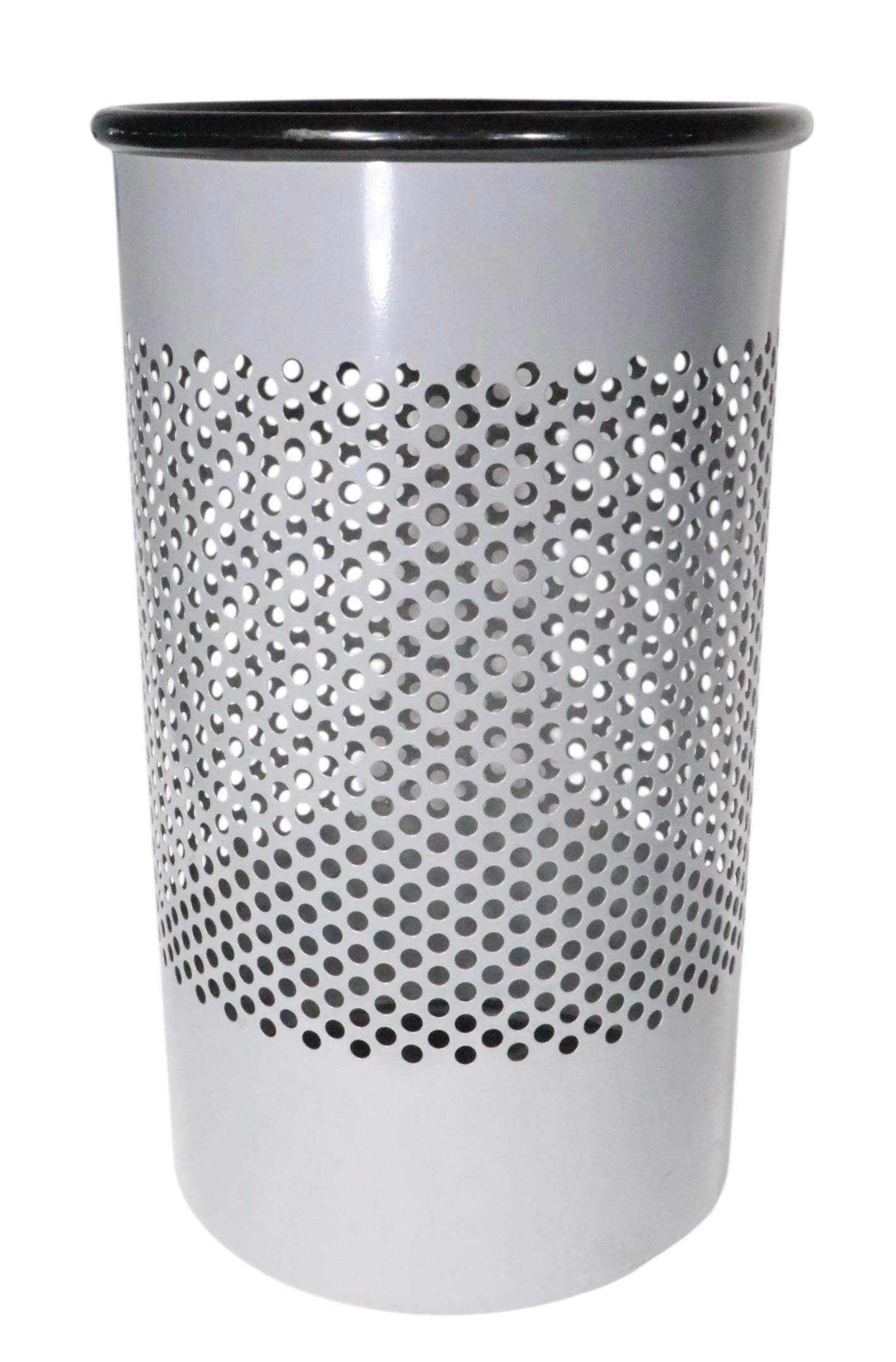 1980s Post Modern Waste Basket Trash Can Designed by Barbieri and Marianelli for Rexite Milano - 10