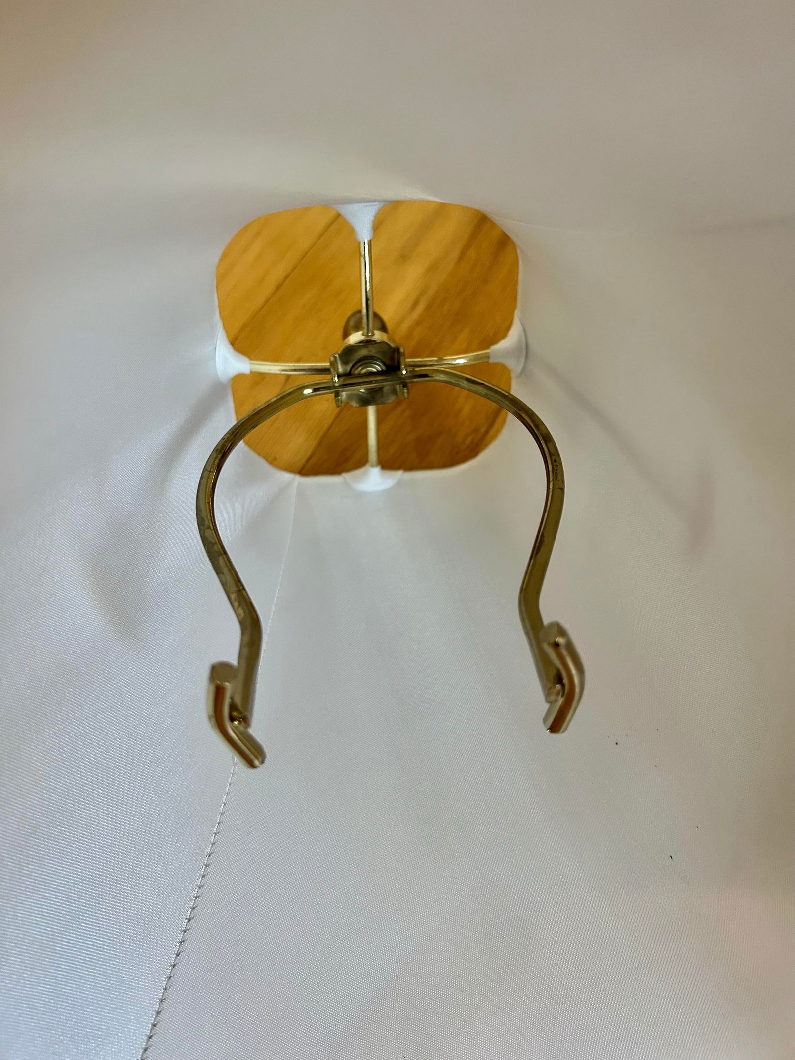 Late 20th Century Neoclassical Regency-Style Lion Table Lamp Black & Gilt Metal in the Style of Fred - 11