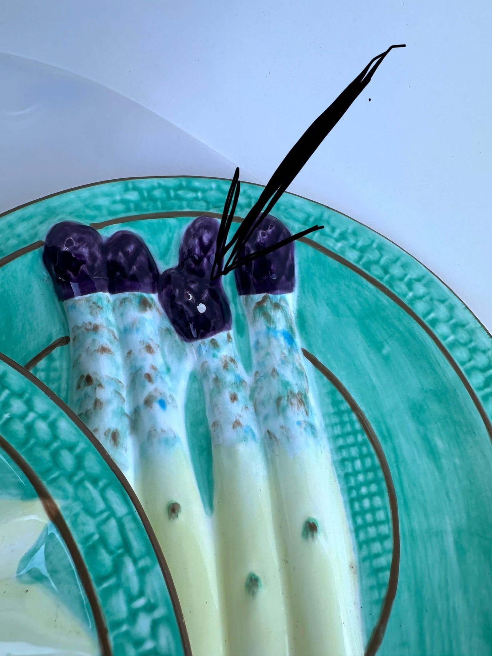 Set of 4 Vintage Majolica Asparagus Plates - 6
