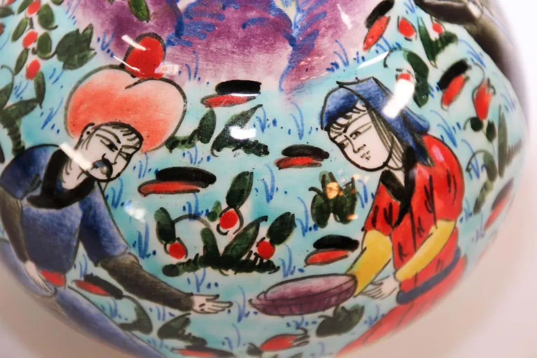 Turkish Ottoman Scene Polychrome Hand Painted Ceramic Vase Kutahya - 7