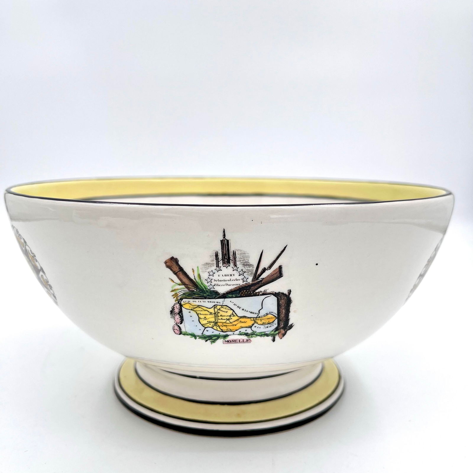 Vintage Mottahedeh Footed Bowl Featuring Maps & Rivers of France - 8