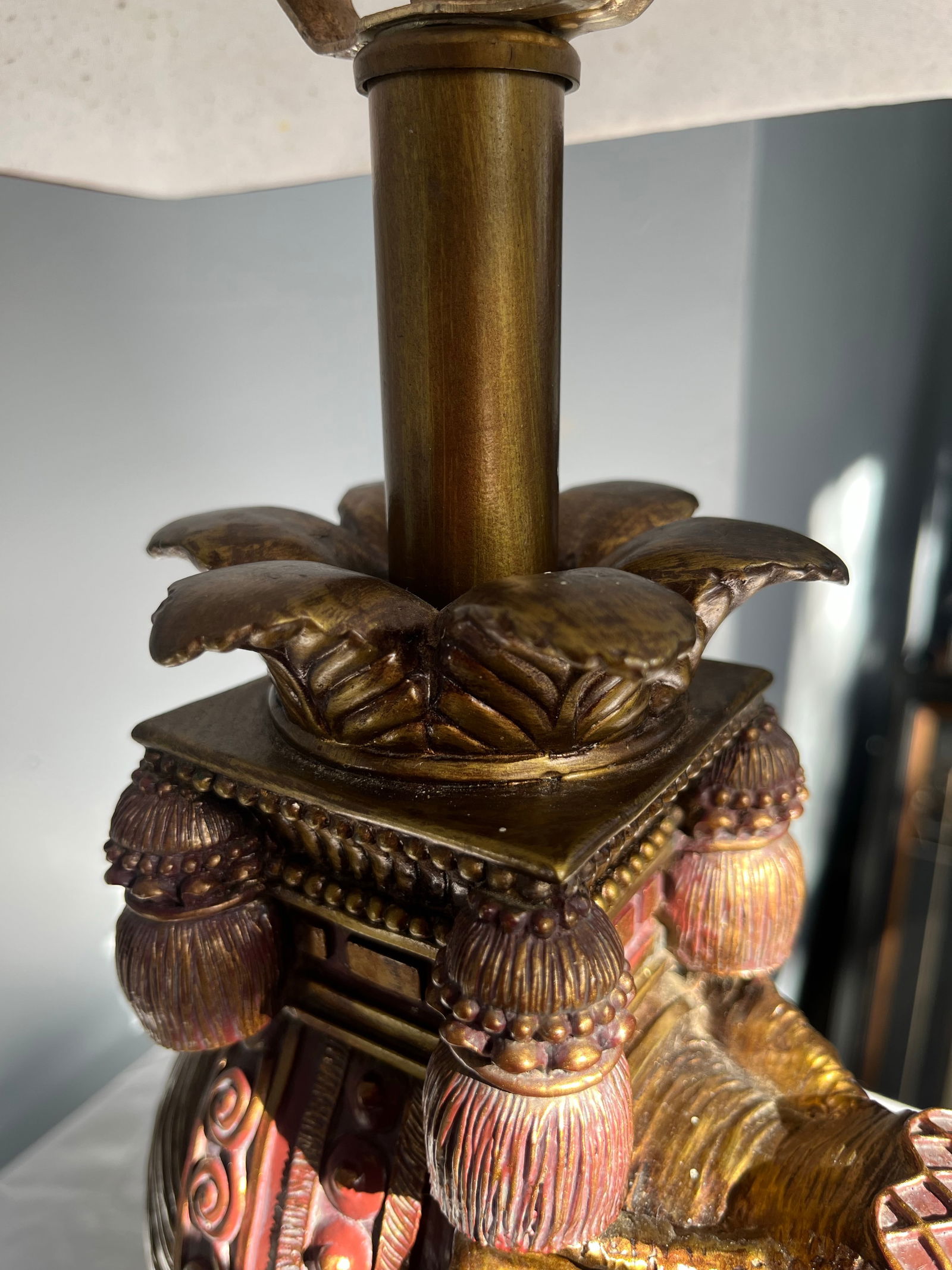 1970s East Asian Elephant Table Lamp With Silk Shade - Attributed to Robert Abbey - 8