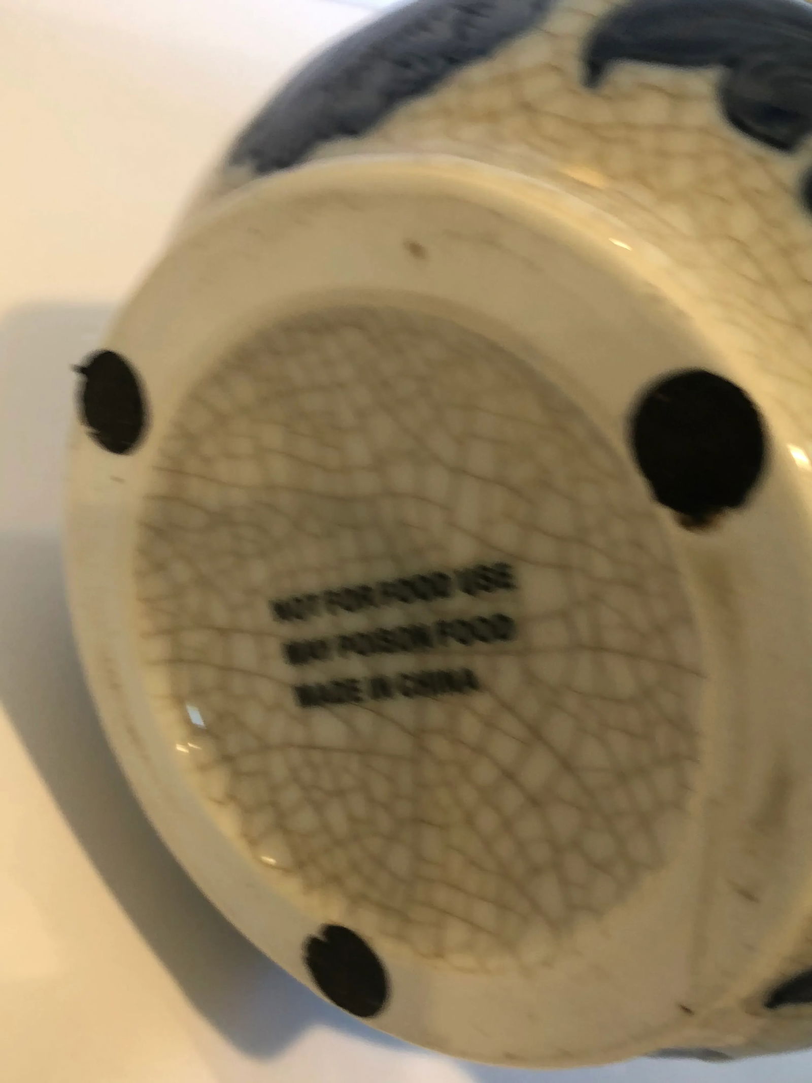 1990s Tall Chinese Embossed Blue & White Vase - 4