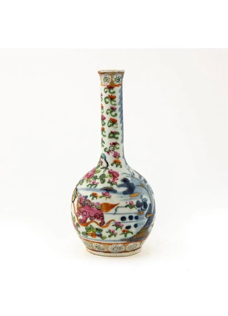 Chinese Small Famille Rose Medallion Porcelain Bottle Vase - 3