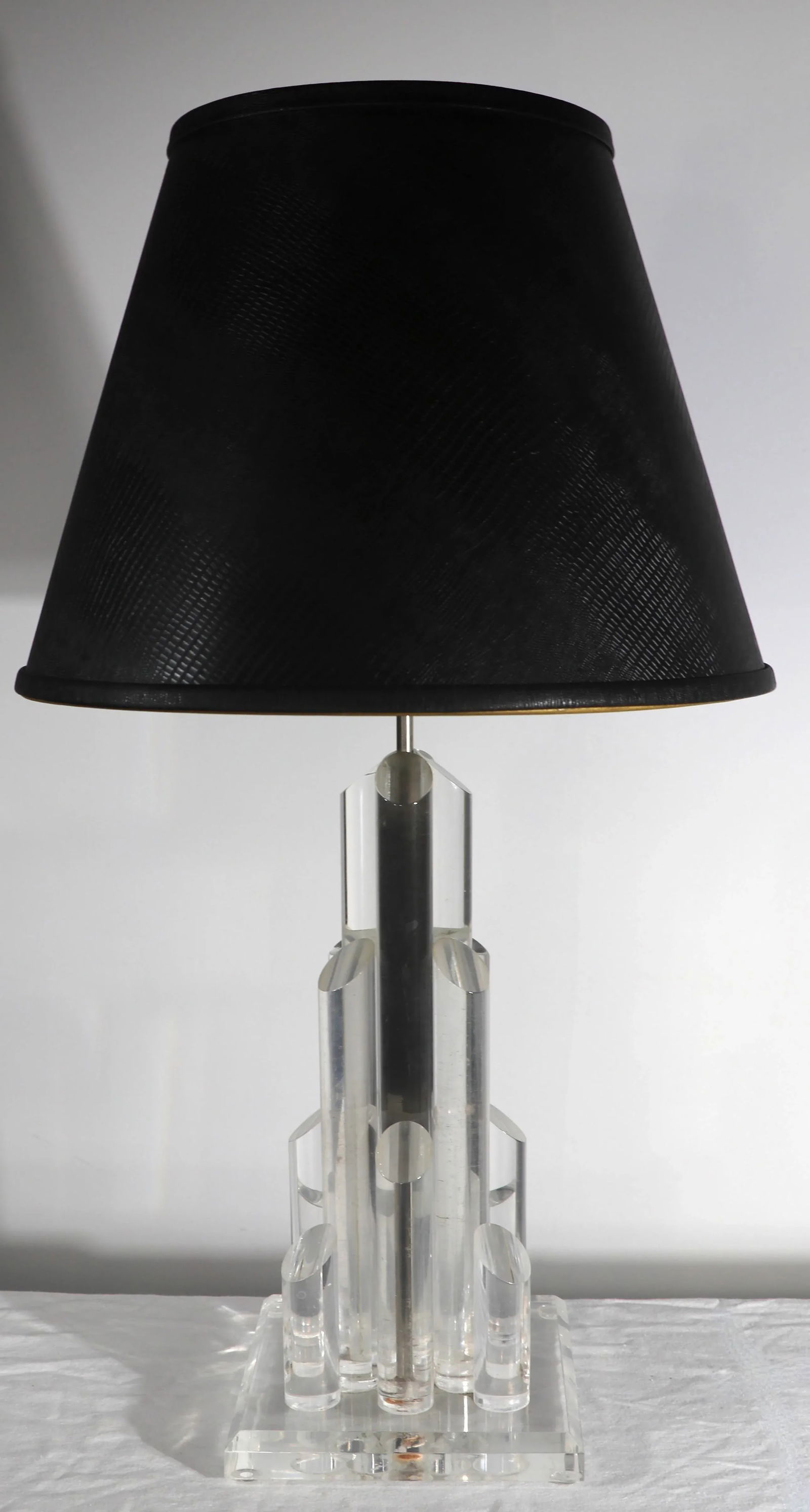 Chic Stepped Skyscraper Form Lucite Table Lamp - 4