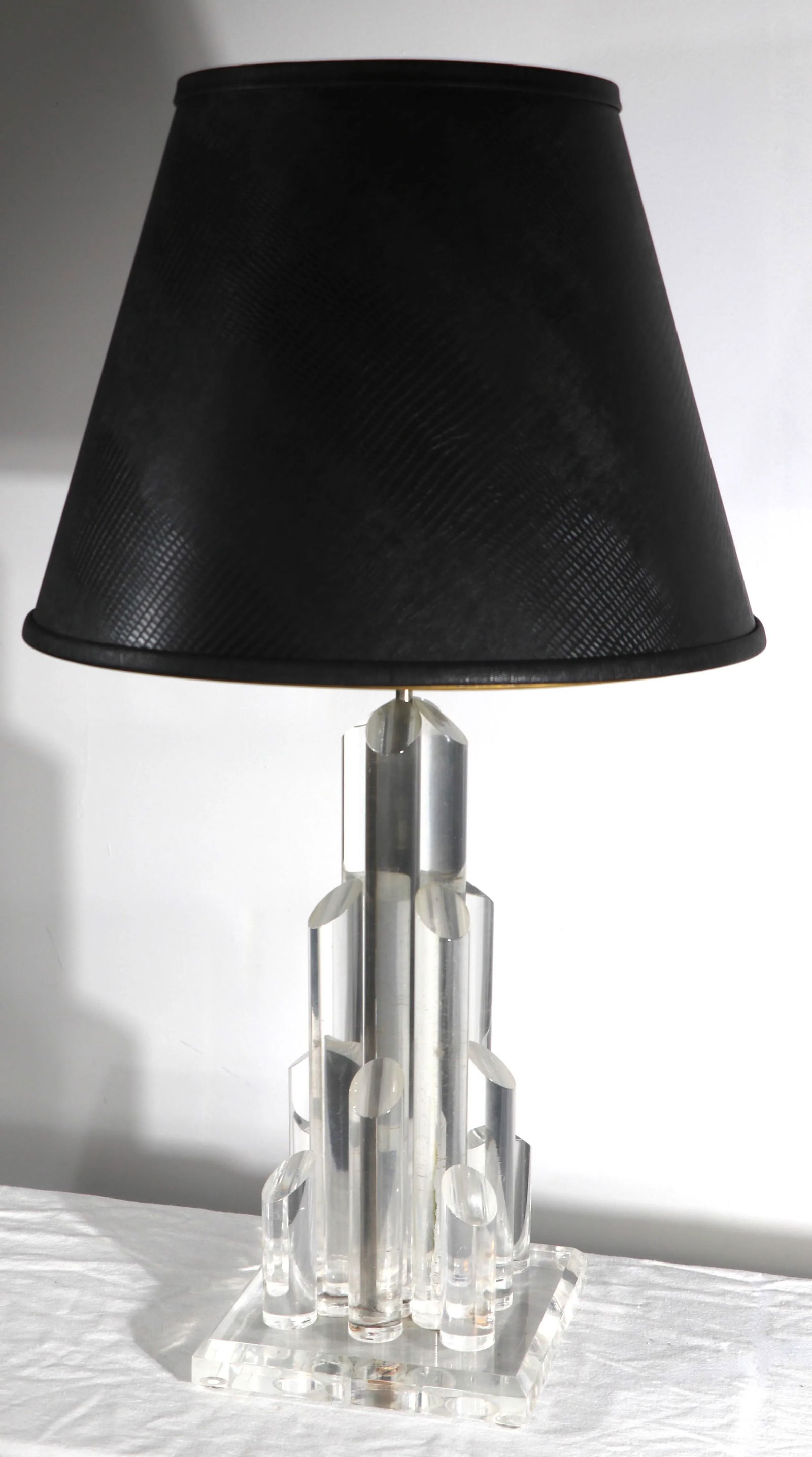 Chic Stepped Skyscraper Form Lucite Table Lamp - 7