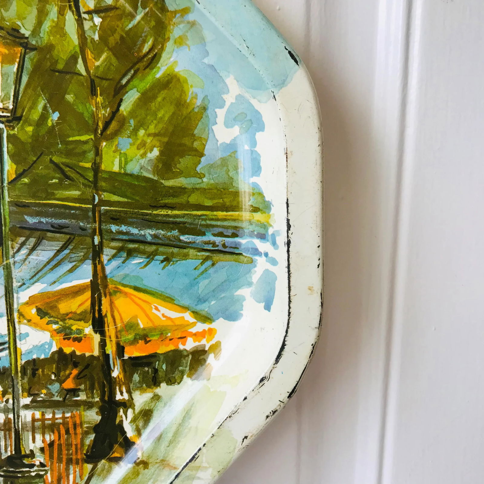 Vintage Moulin Rouge Parisian Scene Metal Tray by Daher, Long Island - New York, Made in England - 6