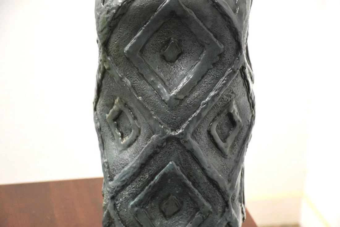 Mid Century Modern Table Lamp - 4