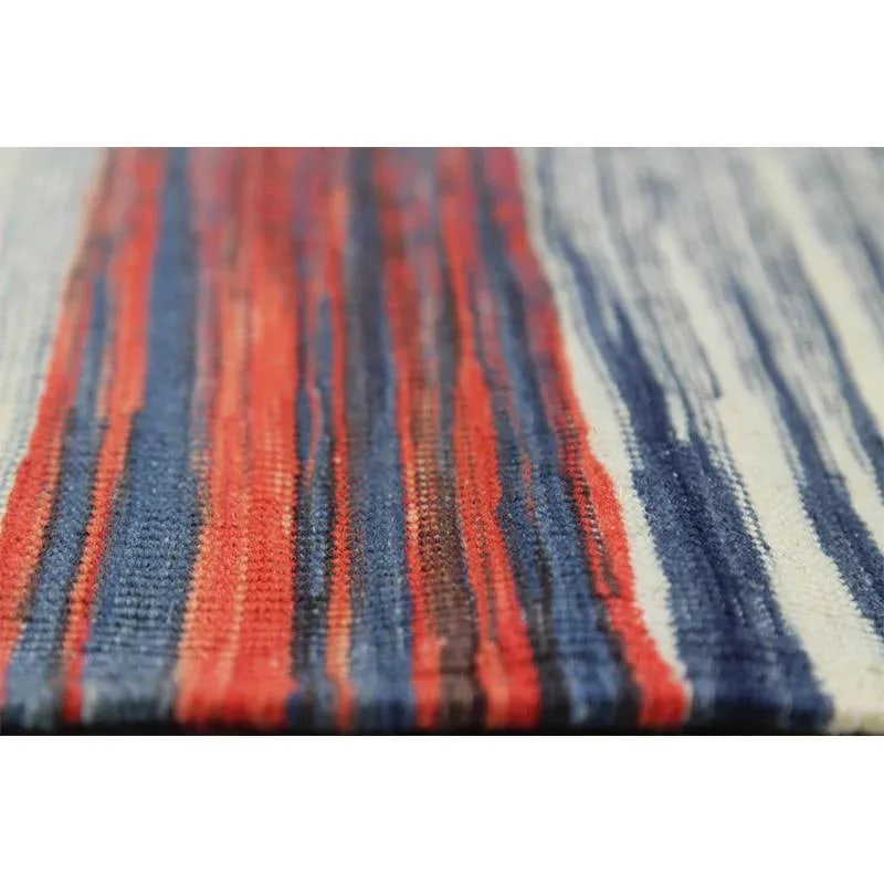 Handwoven Scandinavian Style Persian Kilim Area Rug 7'3"³ X 9'5"³ - 11