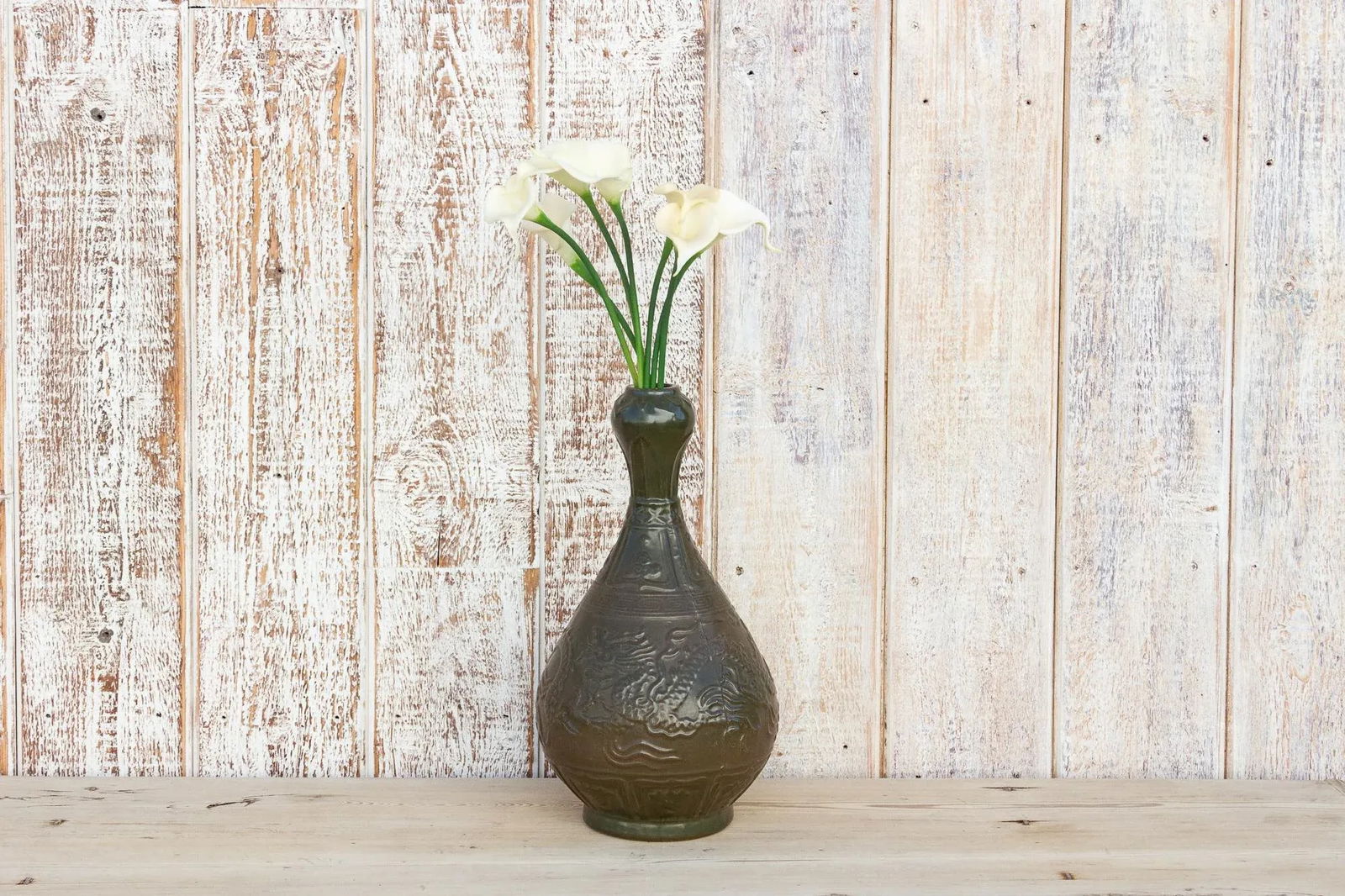 Asian Emerald Green Ceramic Vessel - 2