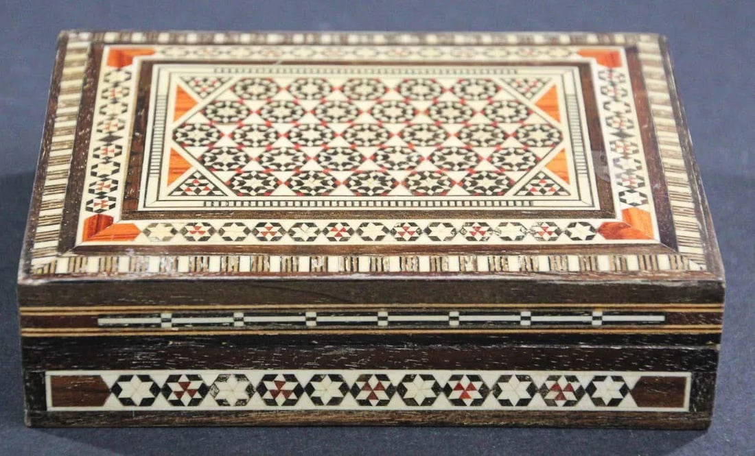 Middle Eastern Moorish Handcrafted Mosaic Decorative Trinket Box - 2
