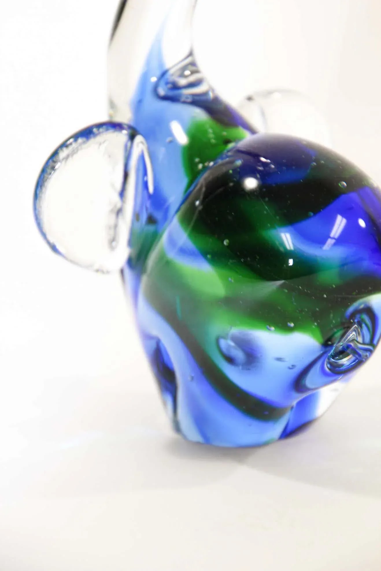 Vintage Emerald Green and Blue Murano Art Glass Elephant Sculpture Paperweight - 7