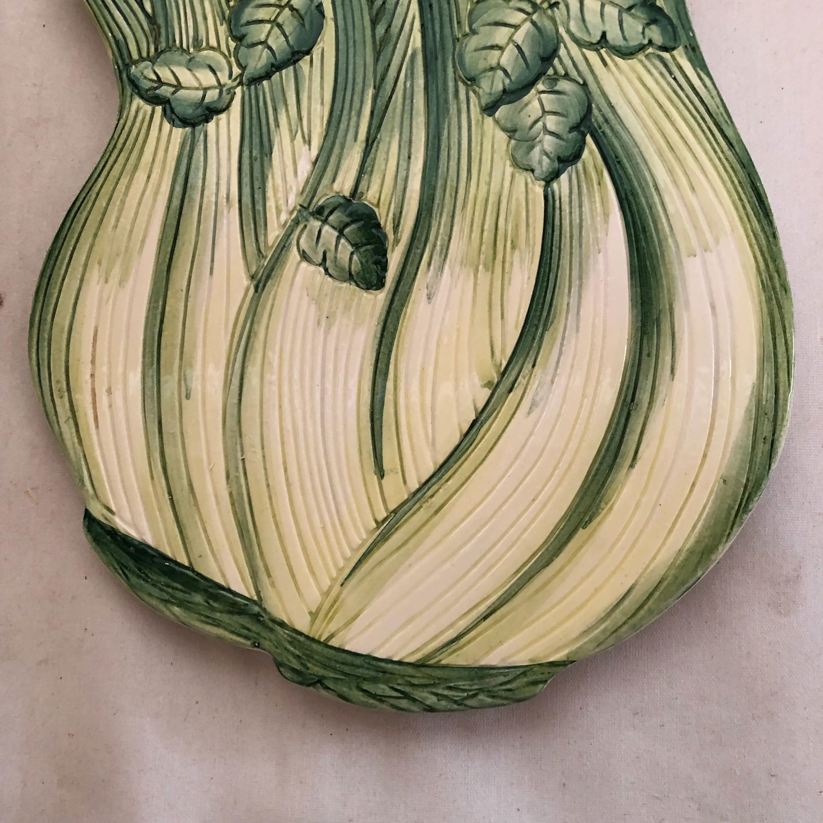 Hand Painted Celery Ceramic Mold Italian Trivet - 5