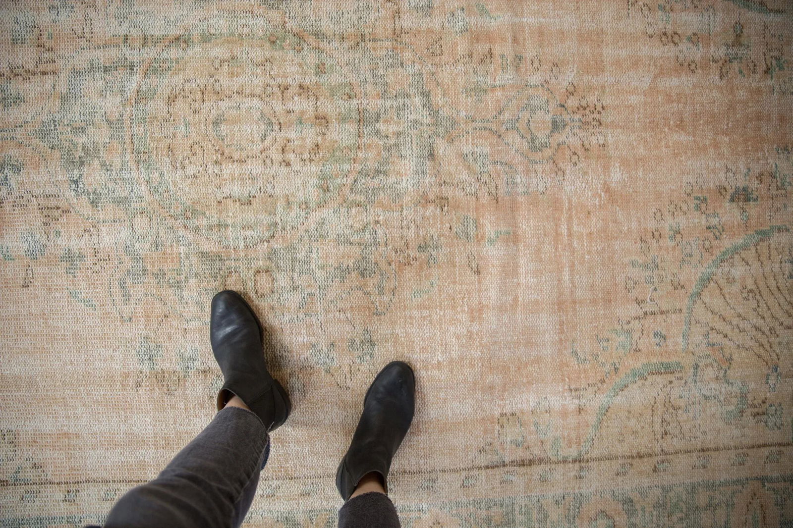 Vintage Distressed Oushak Rug - 6'3" X 9'7" - 2