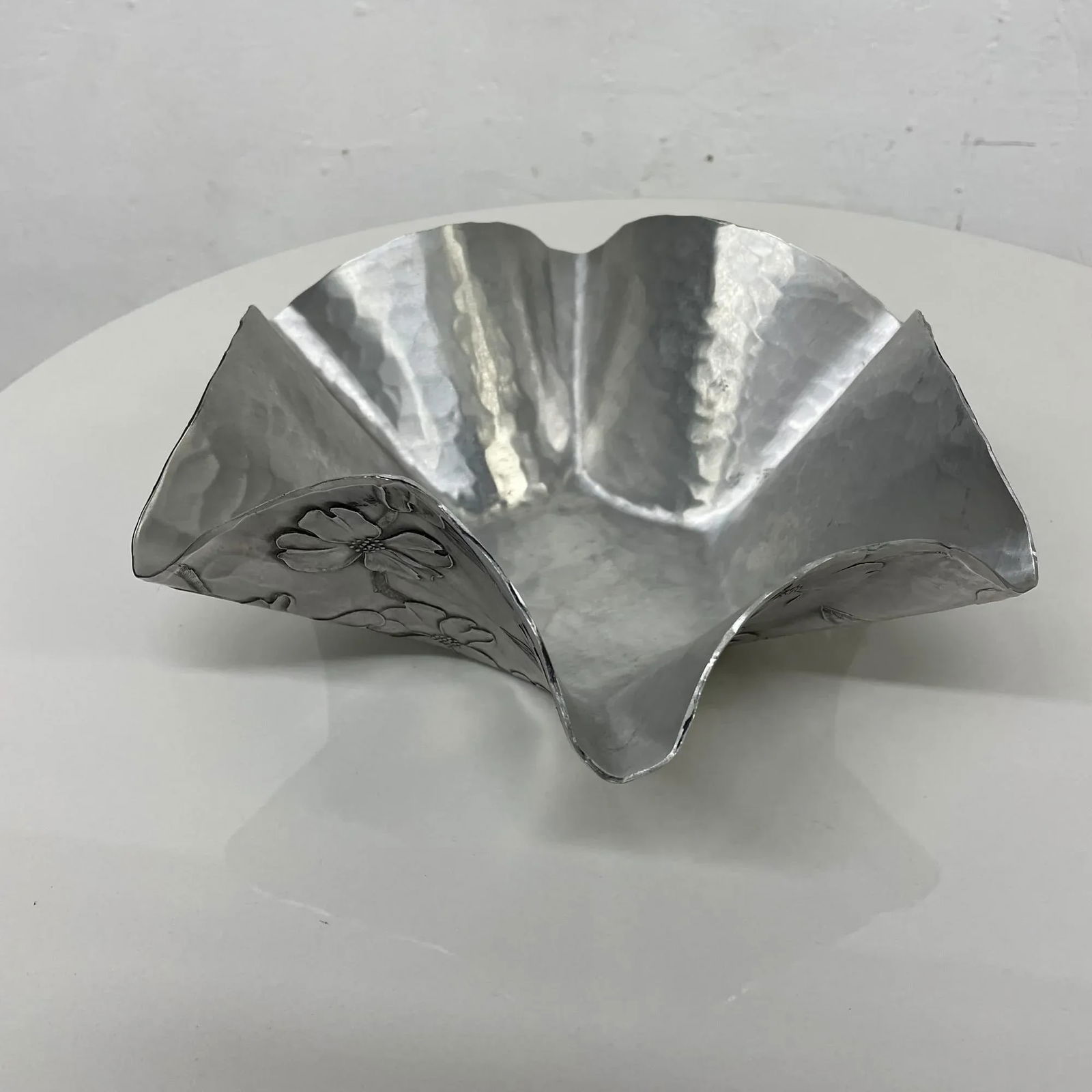 Wendell August Forge Sculptural Serving Dish Dogwood Blossom Grove City, Pa - 4