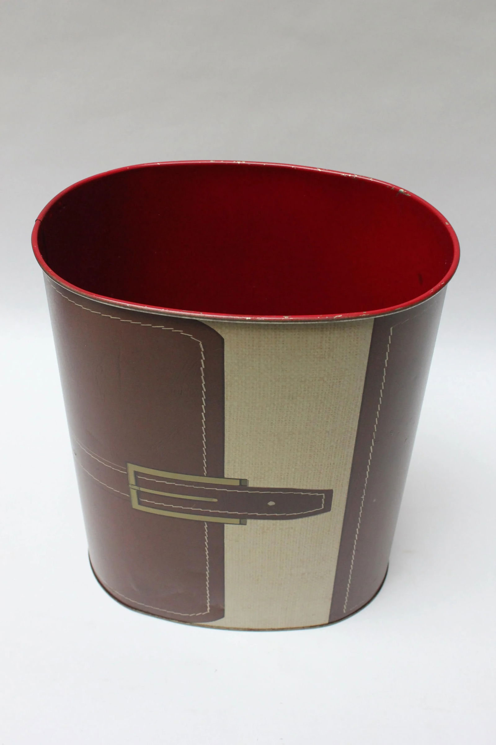 Vintage Cheinco "Pocketbook" Tin Litho Wastebasket - 4