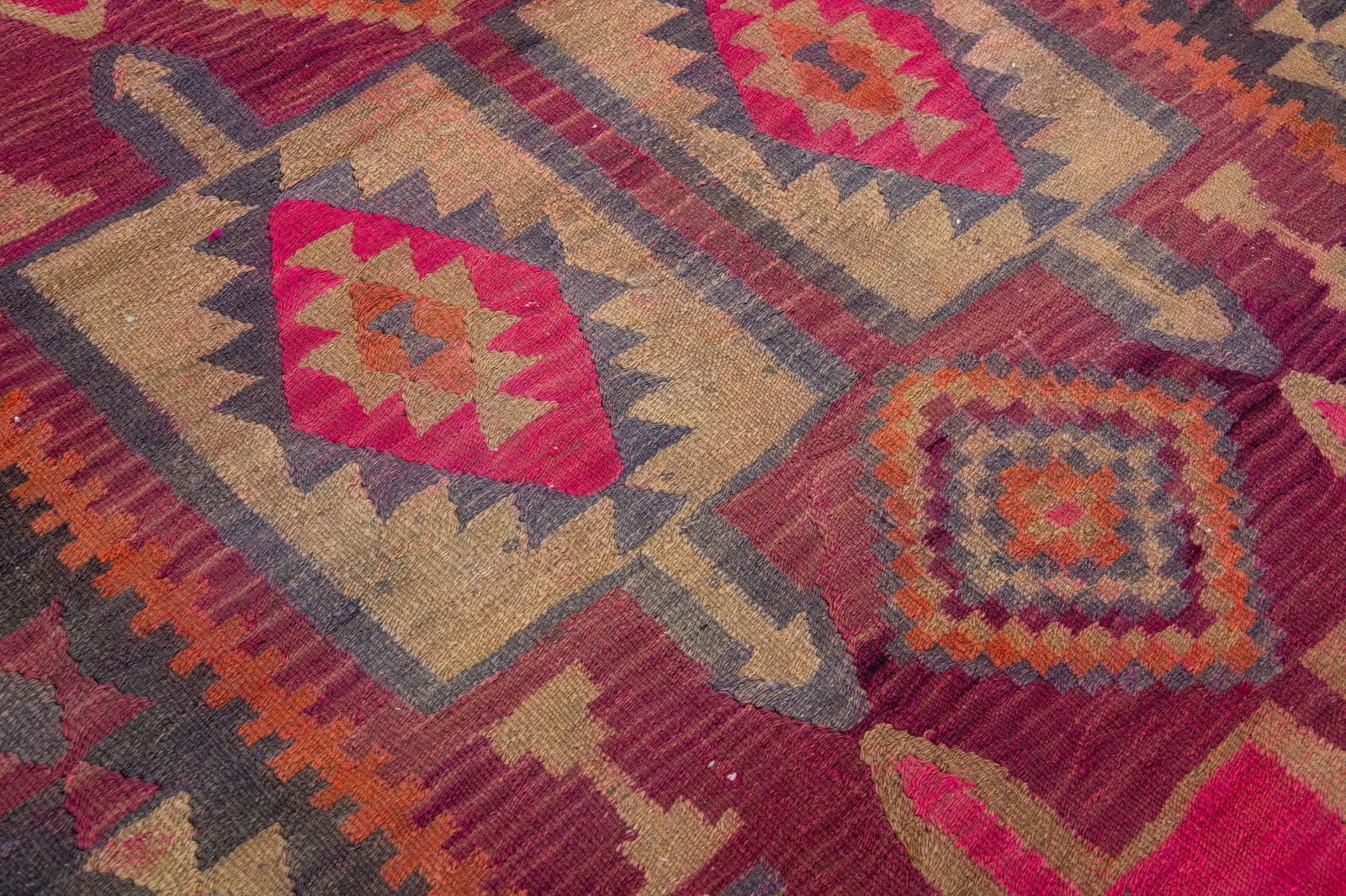 Pink Vintage Kilim Handmade Flatweave Geometric Motif Wool Runner - 10